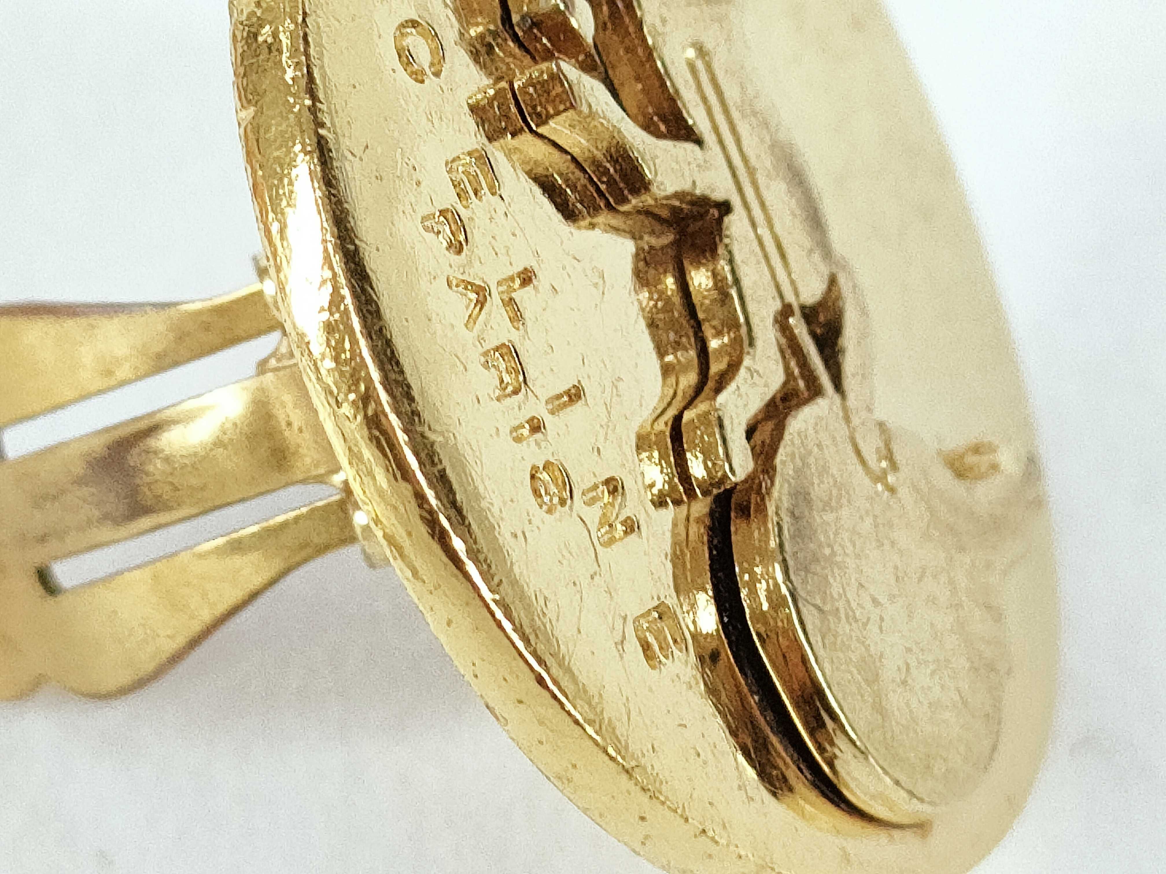 earrings, gold, carriage motif. — view 8