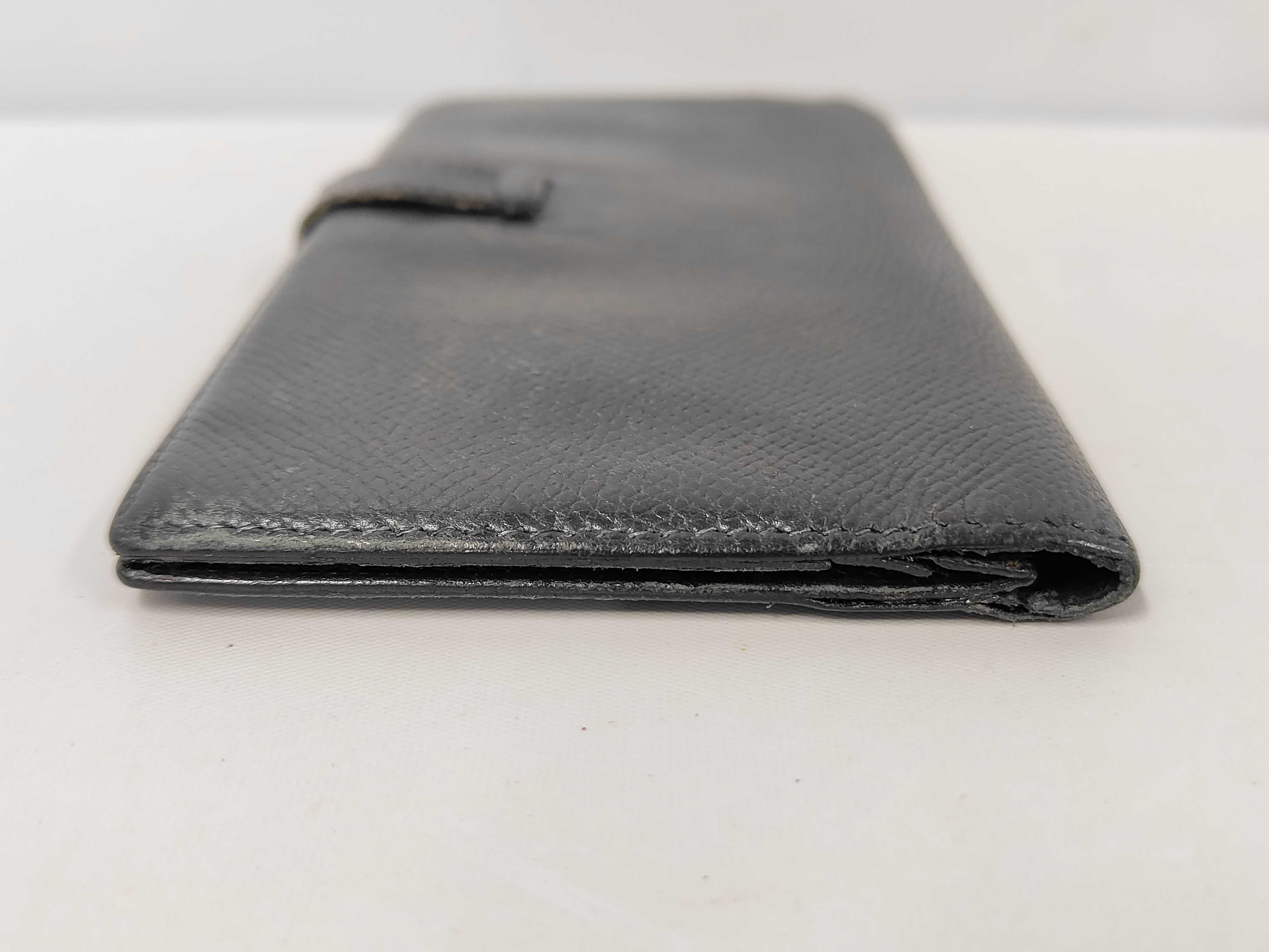 Bearn wallet with Y stamp and box. — view 5