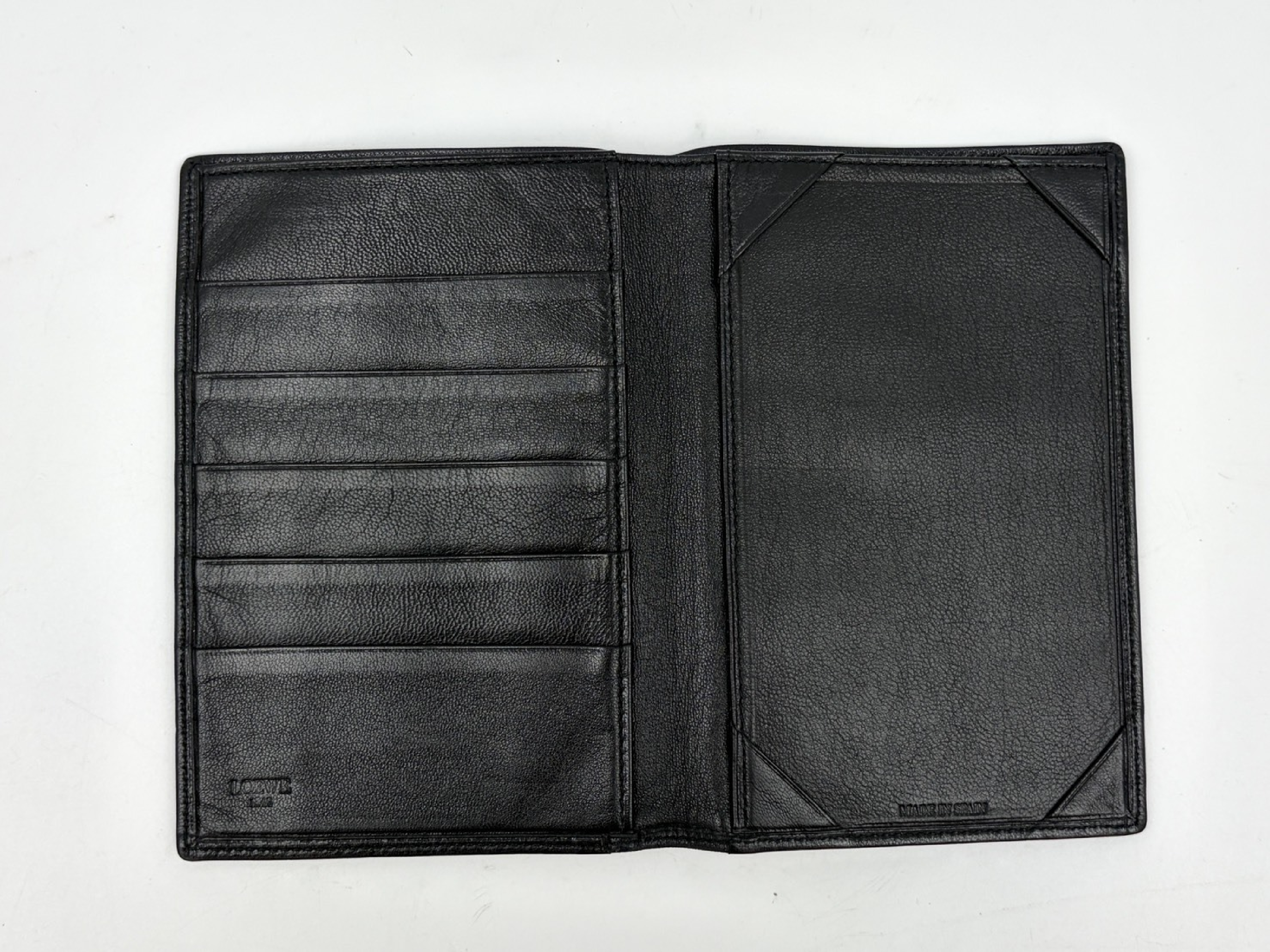 passport holder/card case, leather, business card holder, card case, pass case, business card holder, black. — view 4