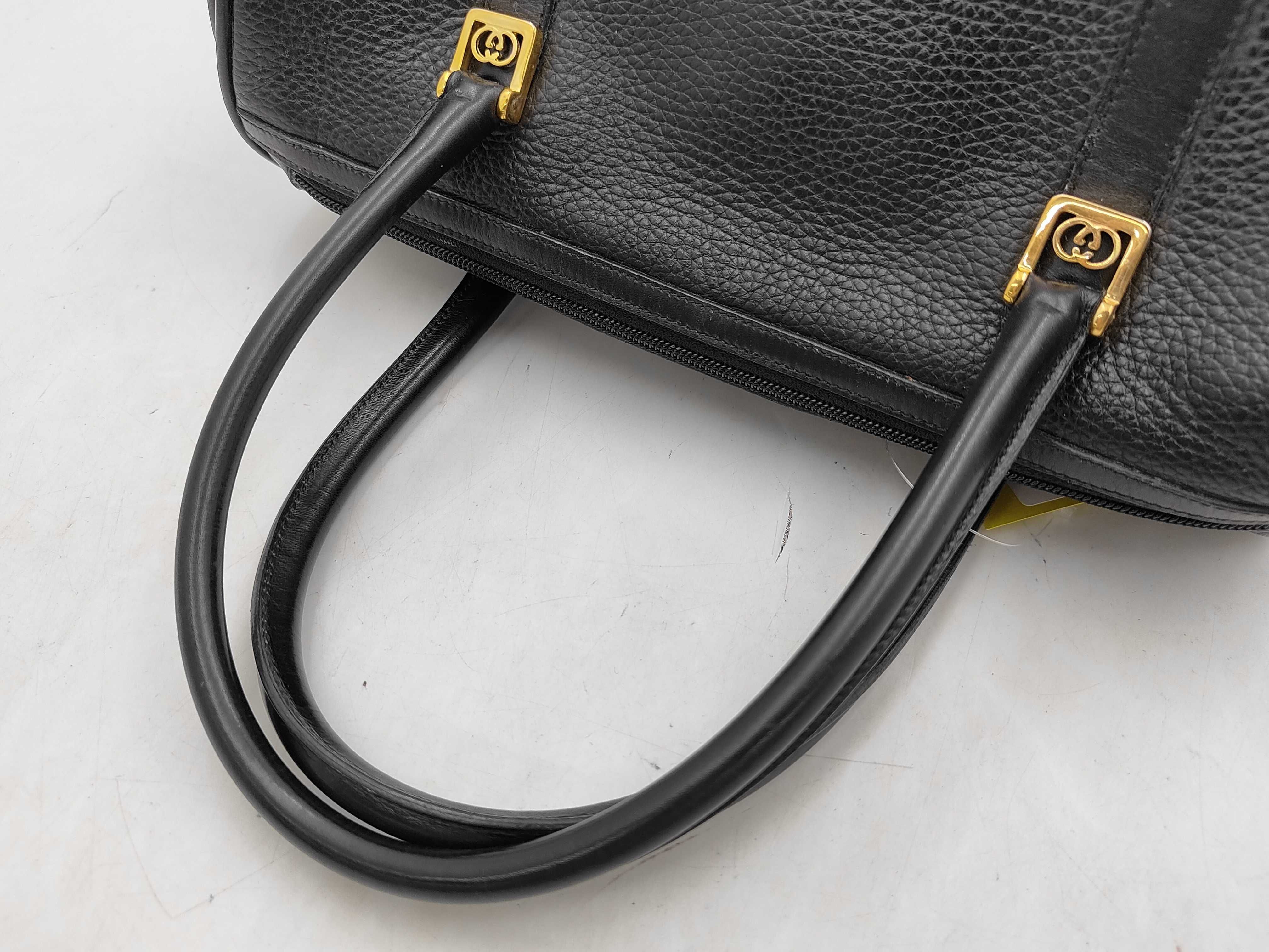 000 58 0040 Handbag — view 3