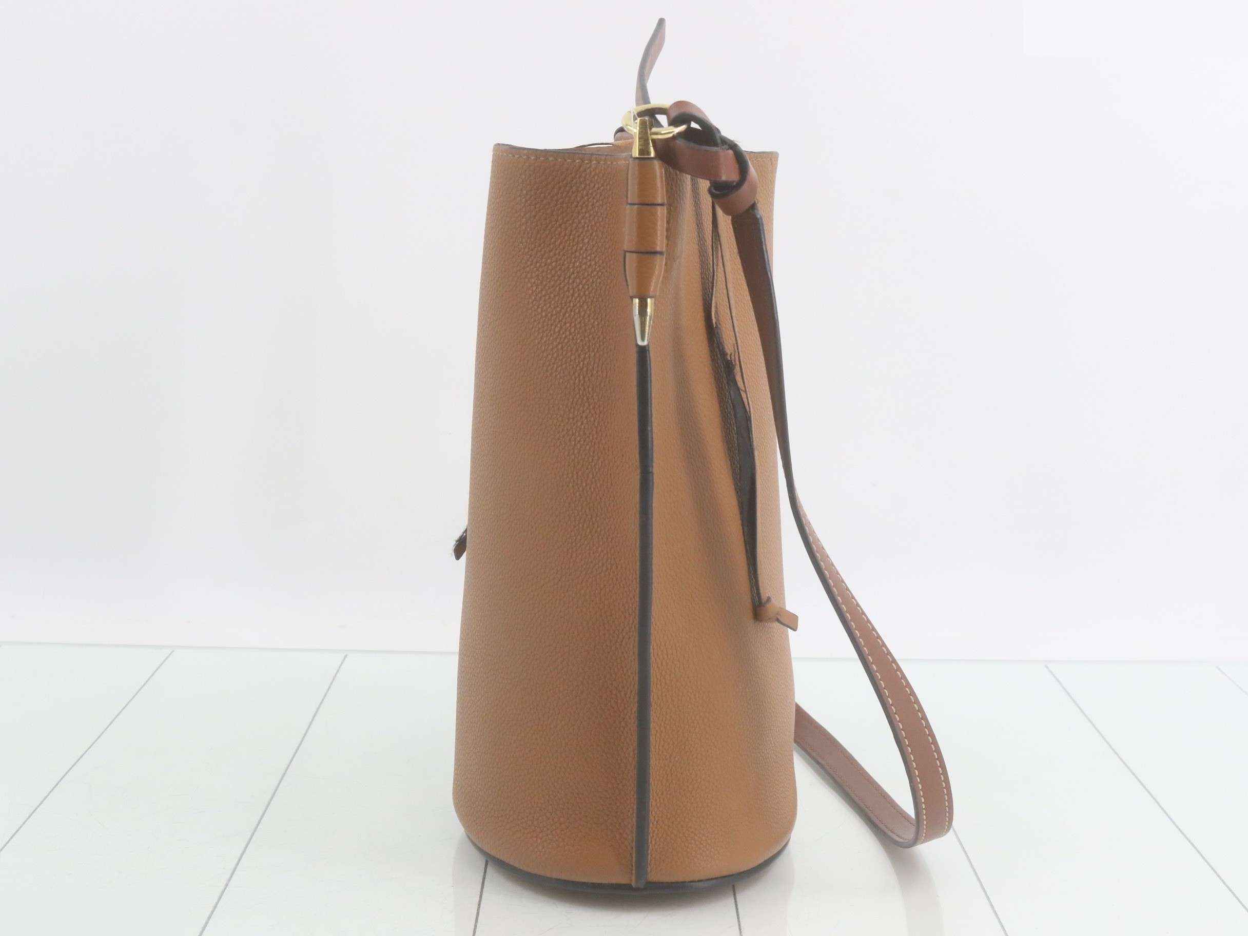 Anagram Gate Bucket Shoulder Bag, Camel — view 4
