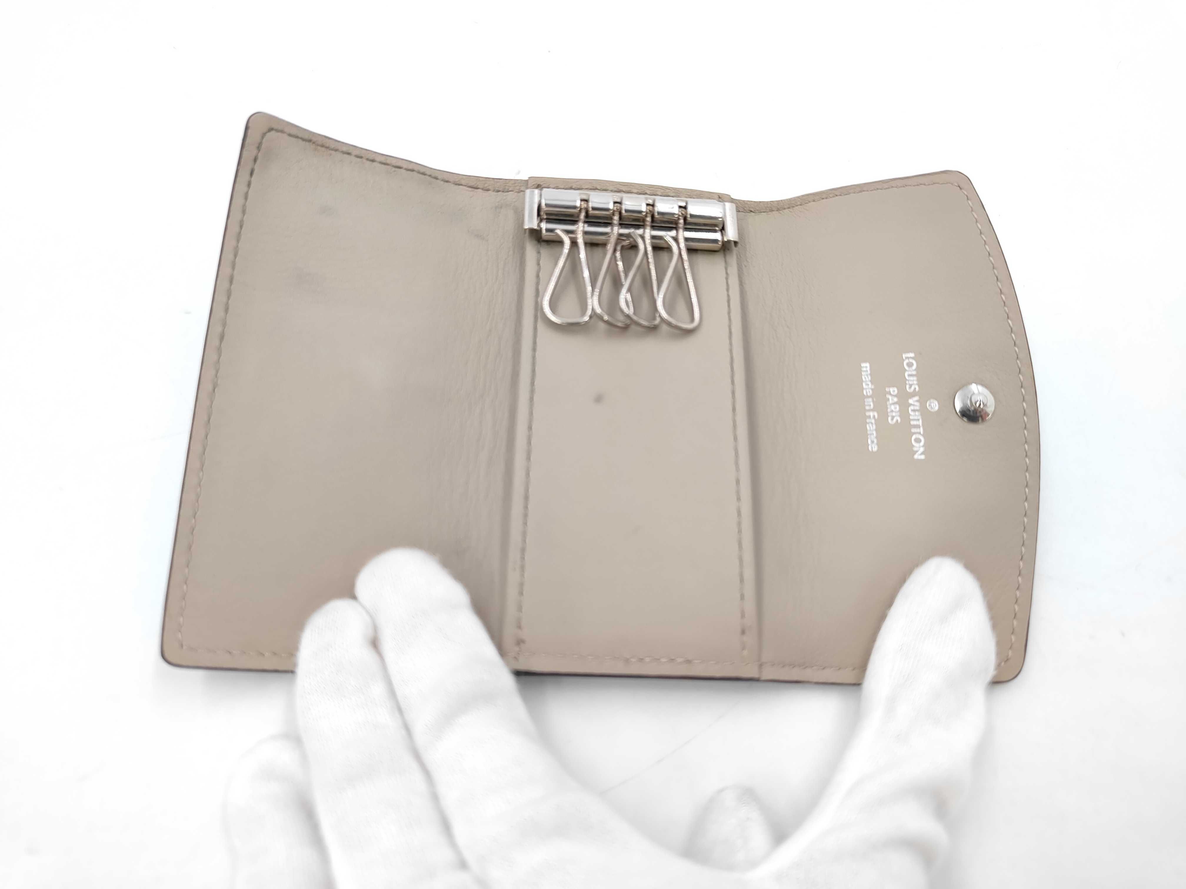 Monogram Mahina Multicles 4 Galet M64055 Key Case — view 7