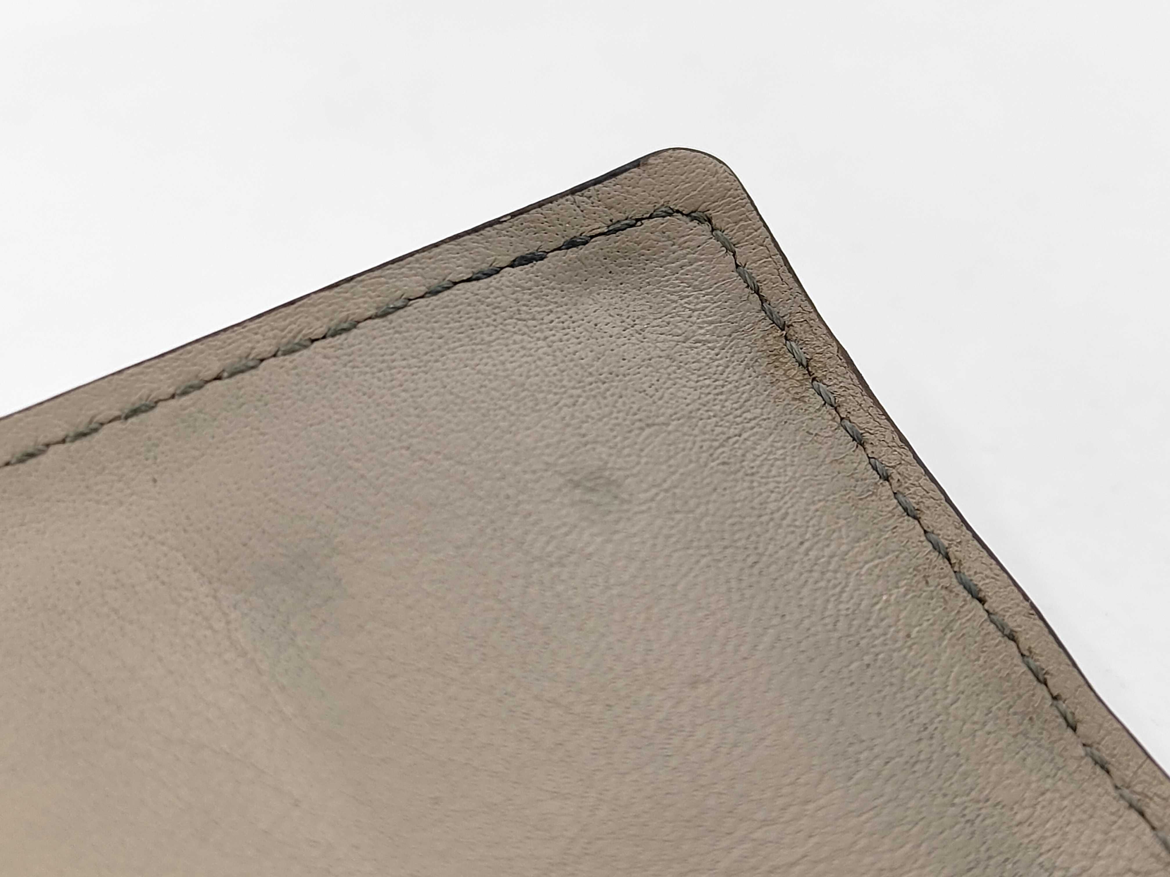Monogram Mahina Multicles 4 Galet M64055 Key Case — view 10