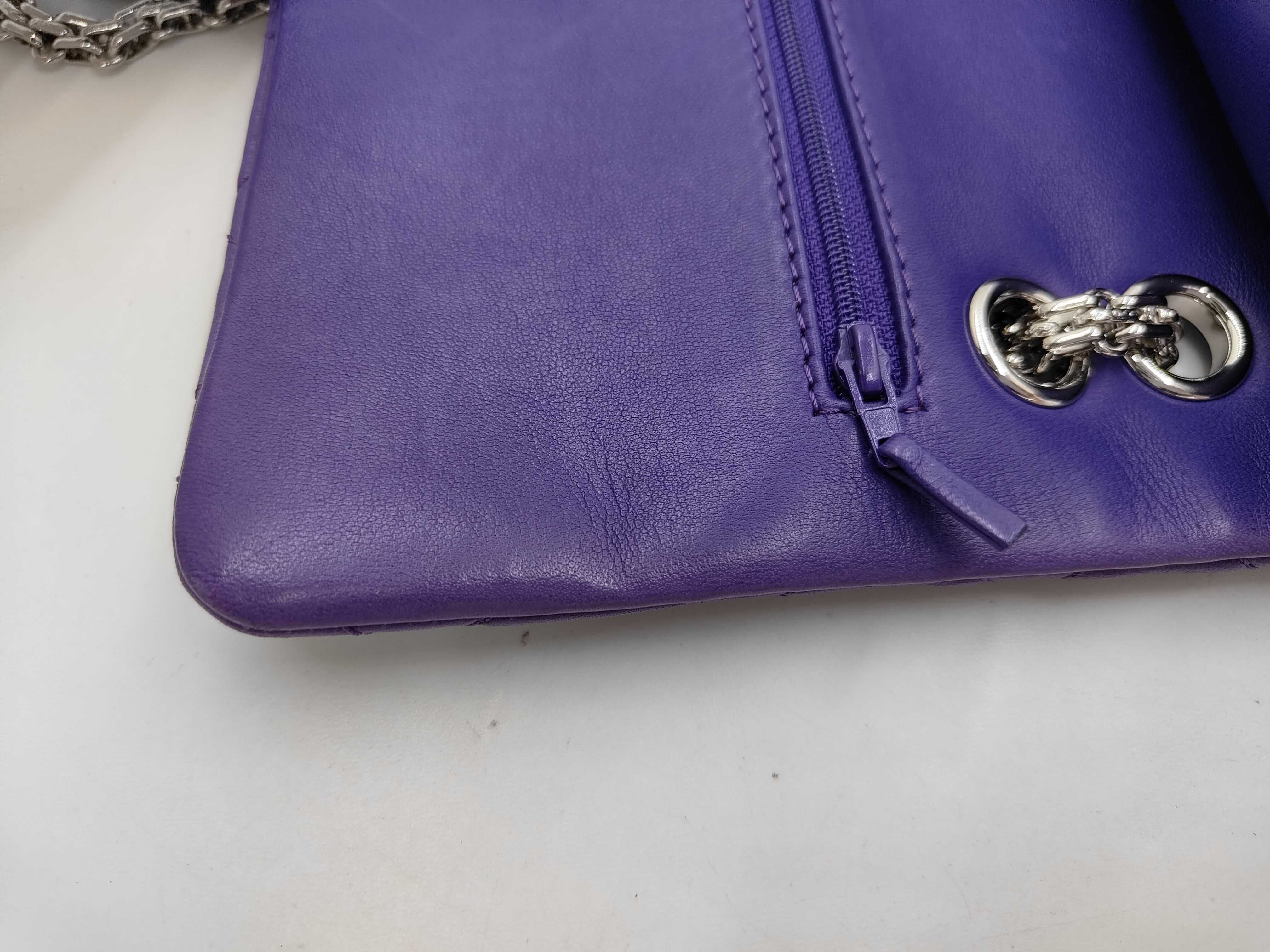Double Flap Double Chain Shoulder Bag 2.55 Lambskin Serial Number 14 — view 9