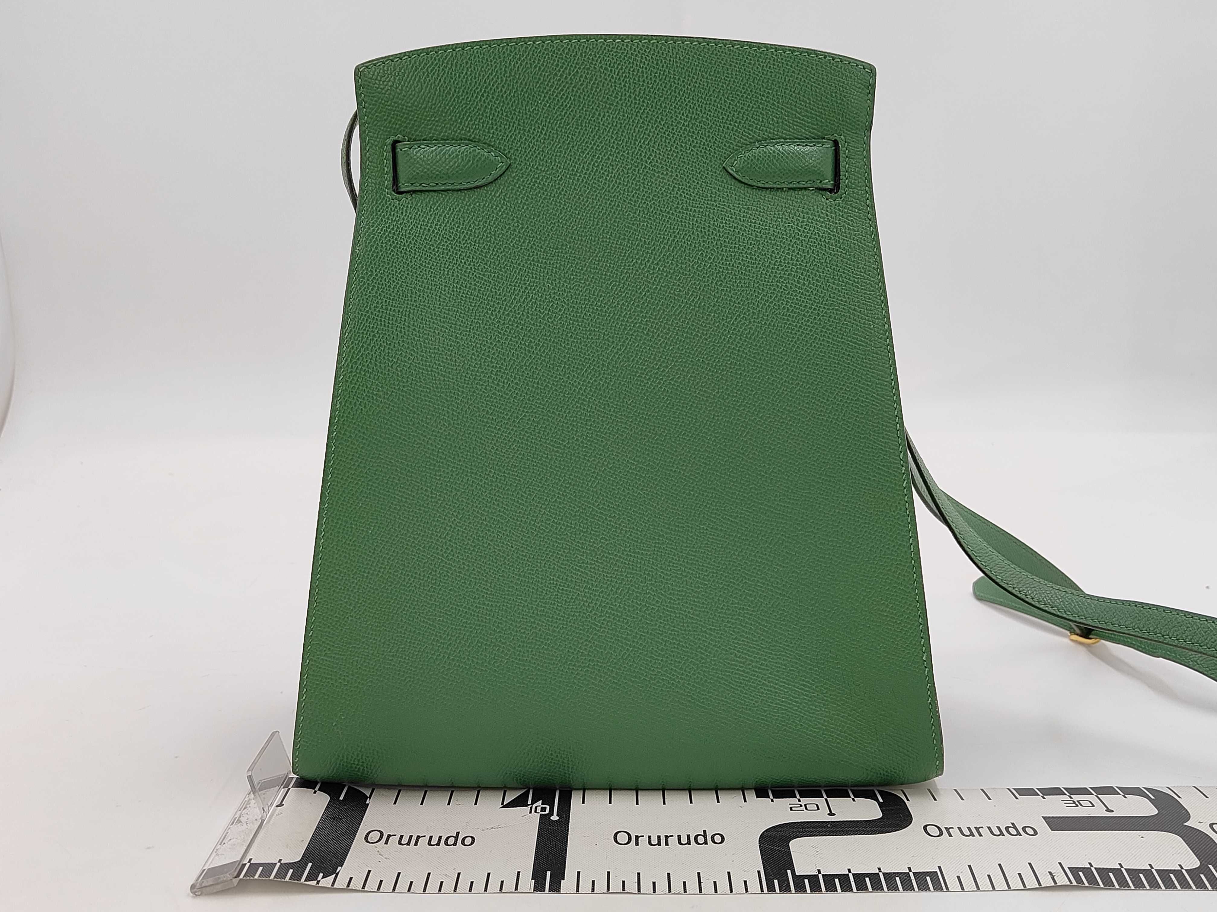 Kelly Sport MM Shoulder Bag, Veau Epsom Leather, Green, H Shoulder Bag — view 2