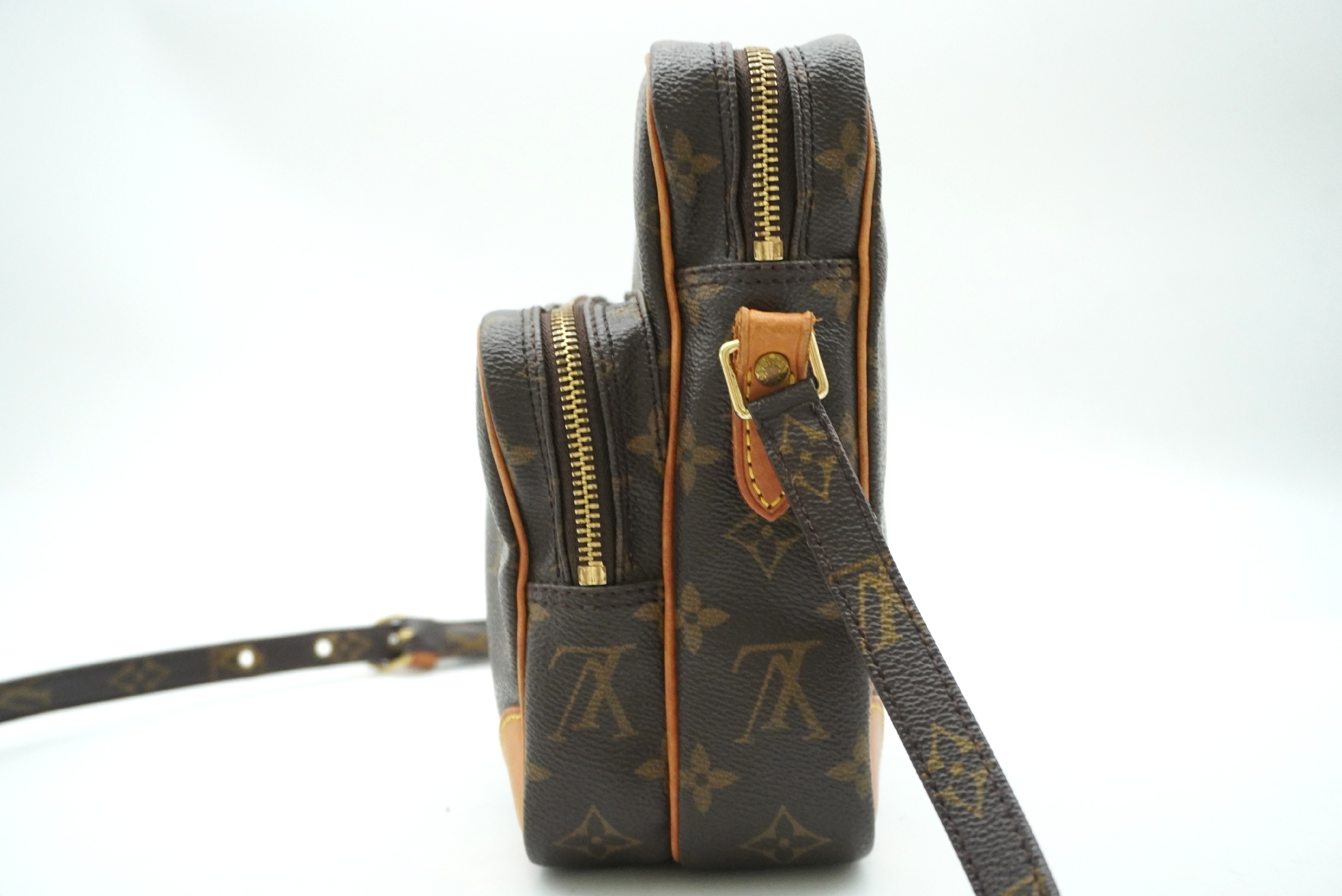 Monogram Amazon M45236 Handbag — view 3