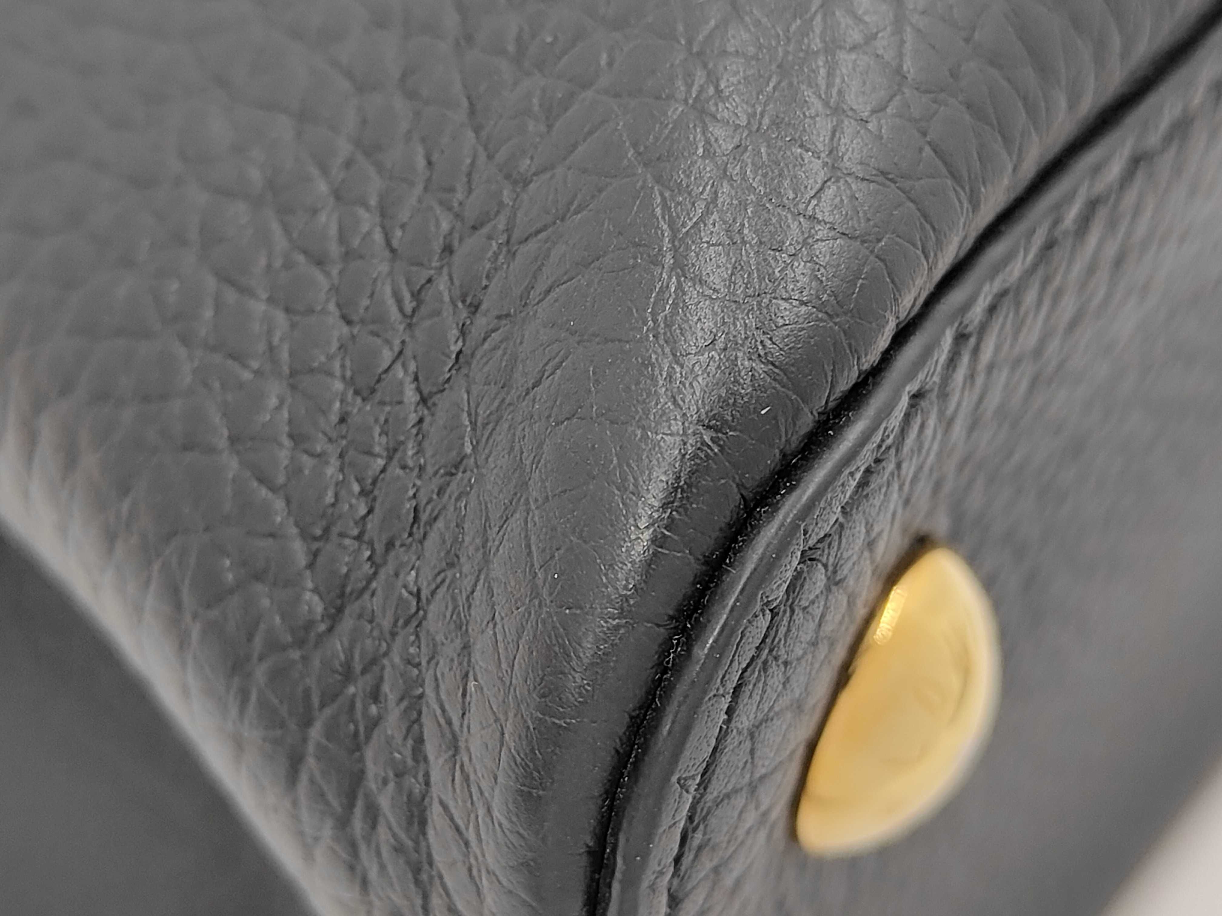 Capucines MM Handbag — view 4