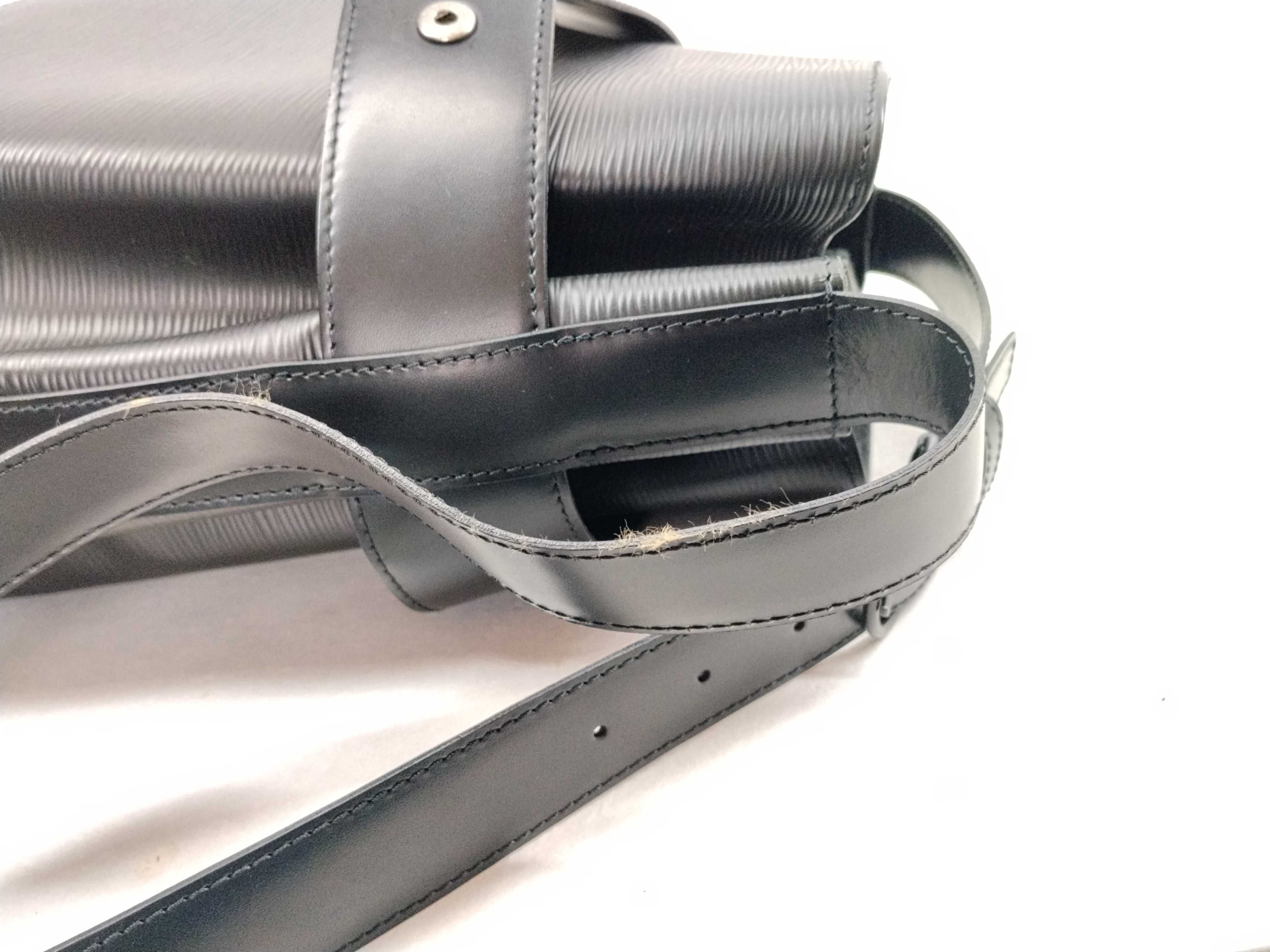 Epi Sac Depaule M80155 Shoulder Bag — view 11