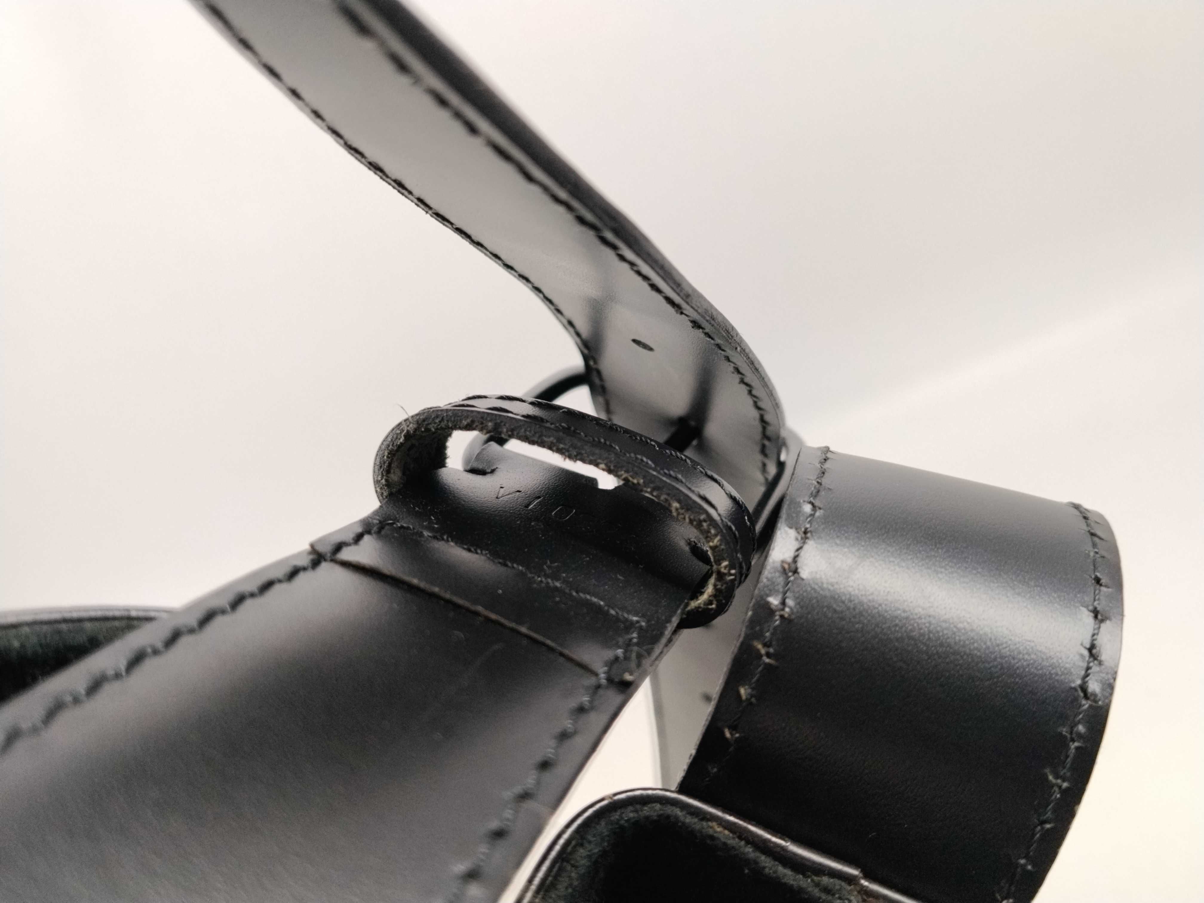 Epi Sac Depaule M80155 Shoulder Bag — view 12