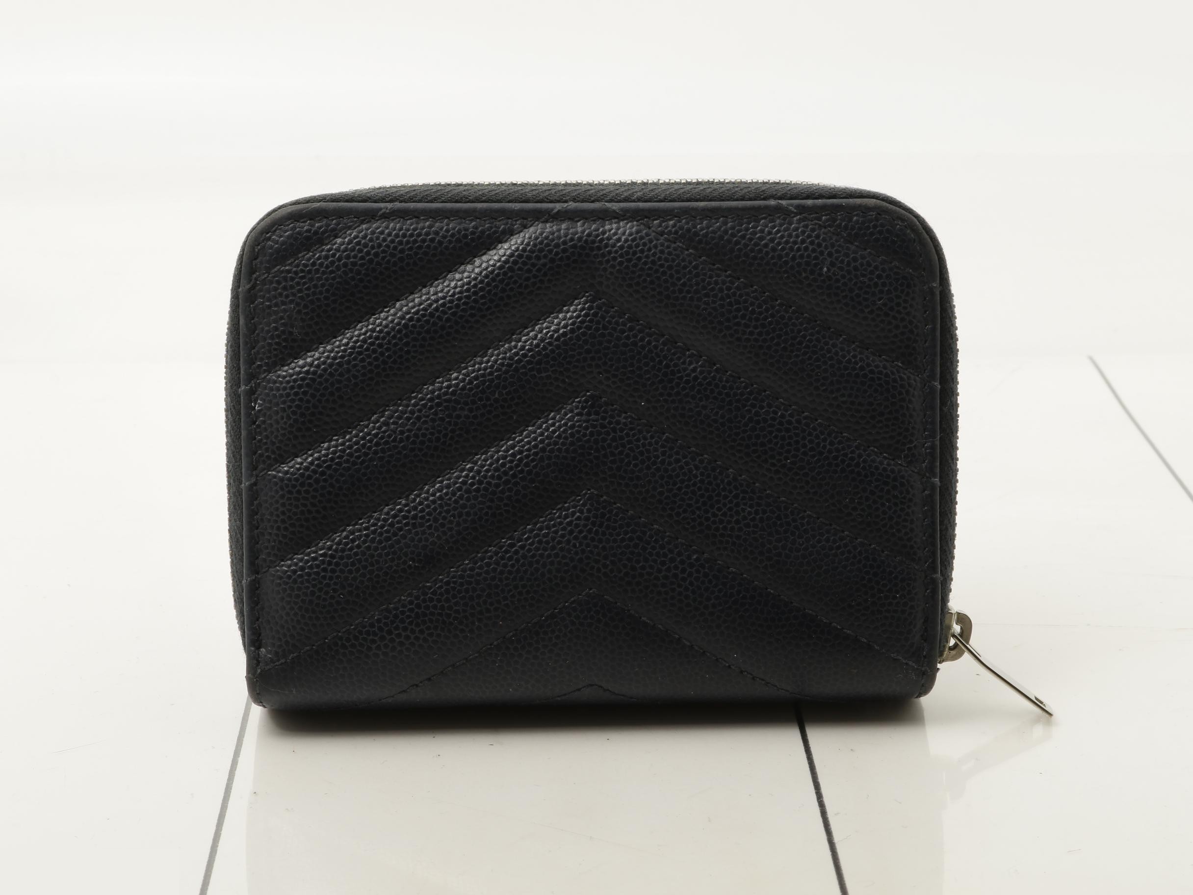 Other lines: Bags and Wallets — view 2