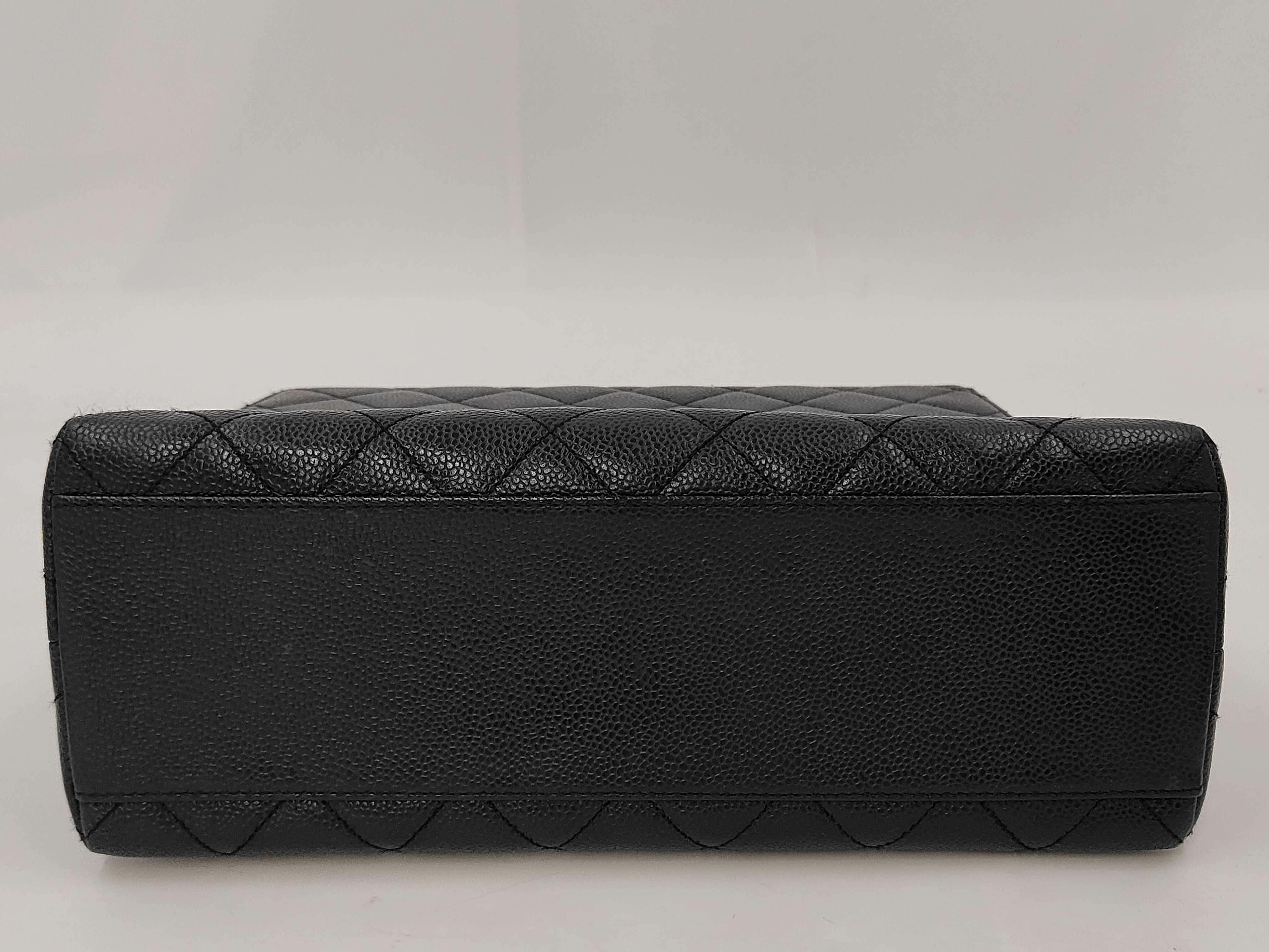 Caviar Skin Matelassé Handbag Black — view 4