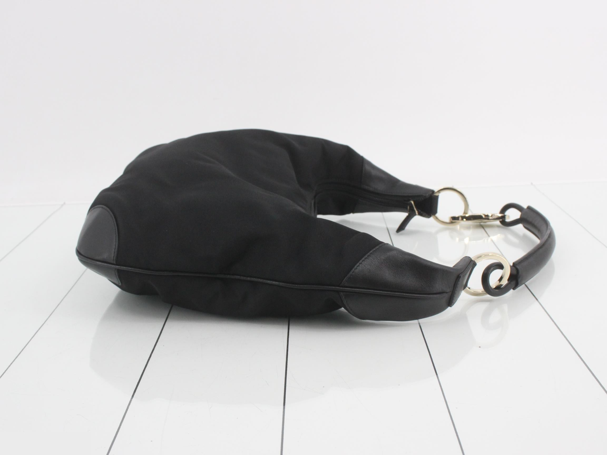 One-shoulder bag, nylon x leather, black, GG pattern inside. — view 3