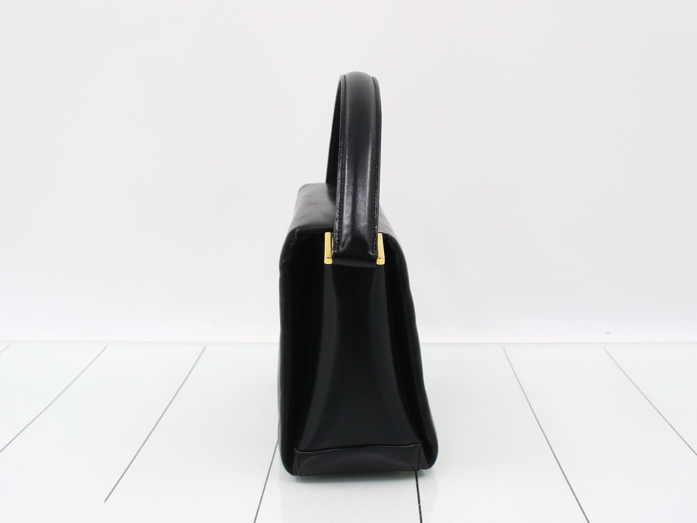 women's leather handbag — view 4