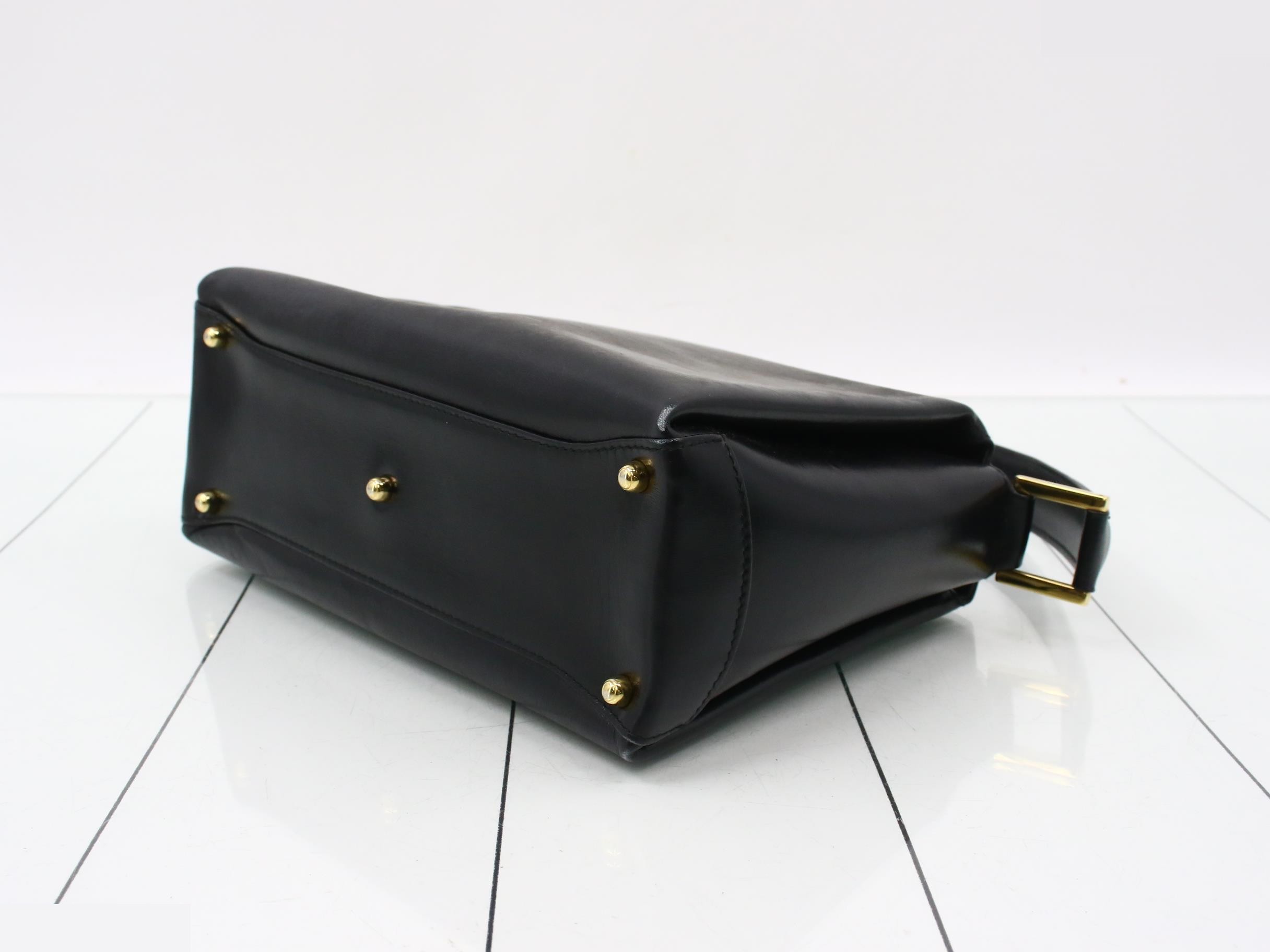 women's leather handbag — view 6