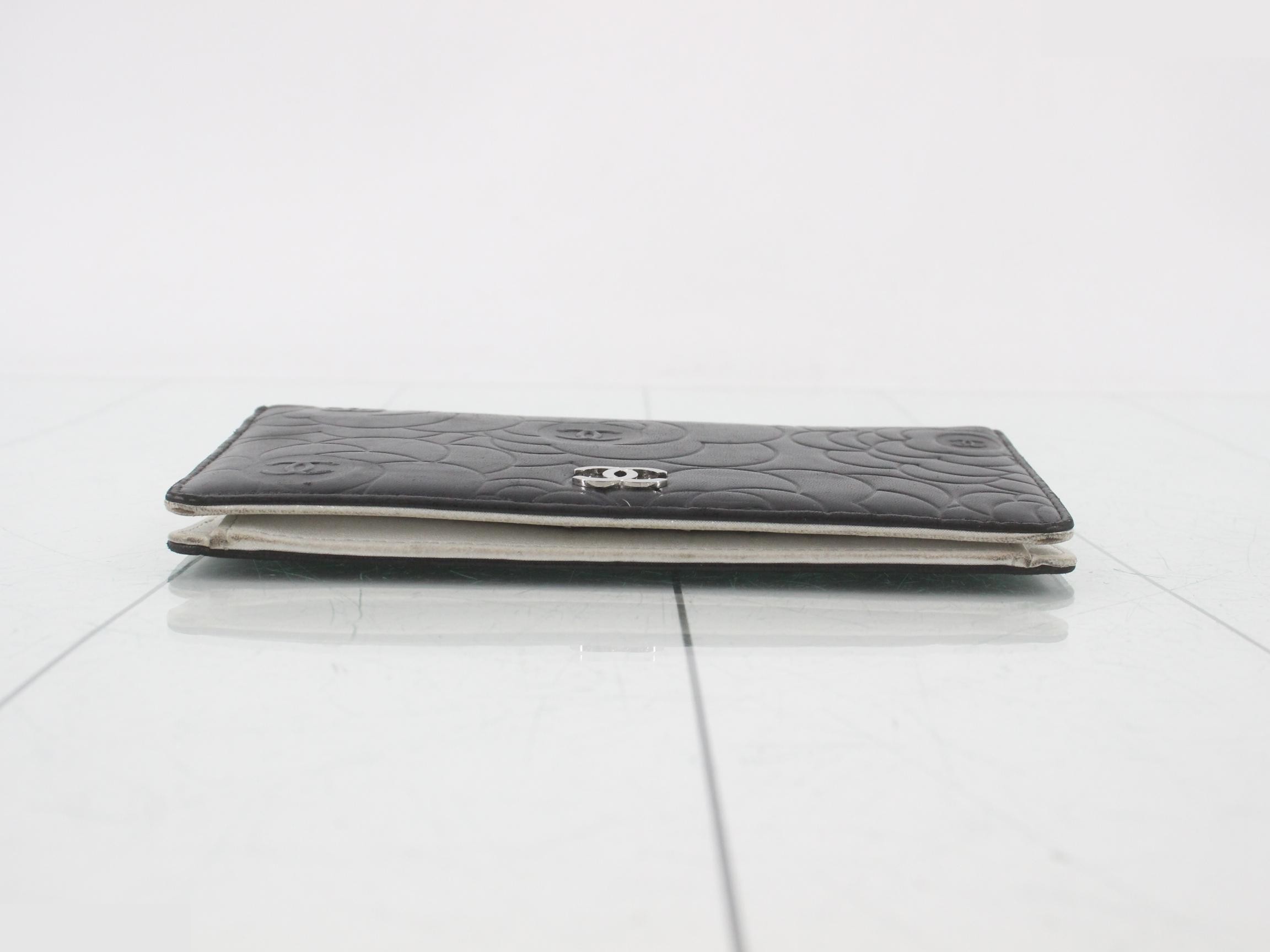 Camellia Long Wallet, A36544, Black x Silver — view 3