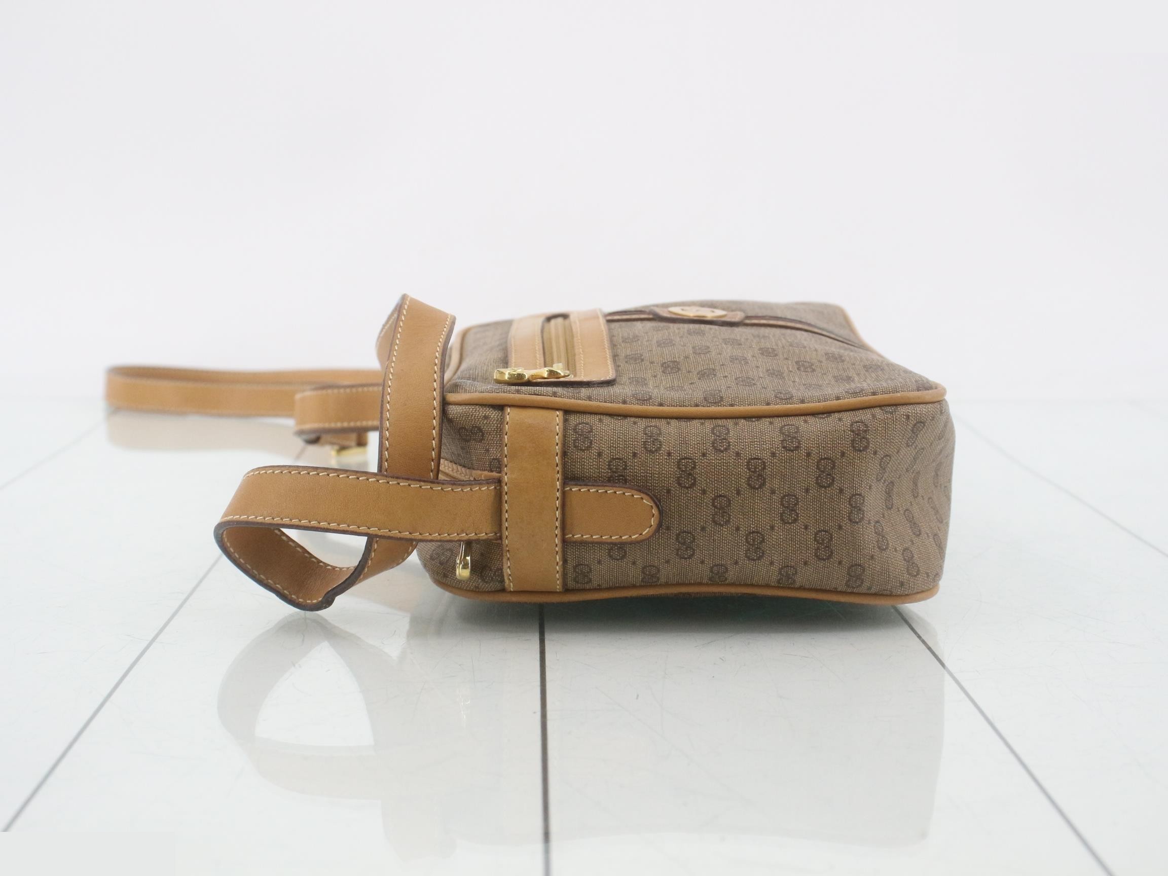GG Canvas (Bag) - Shoulder Bag — view 4
