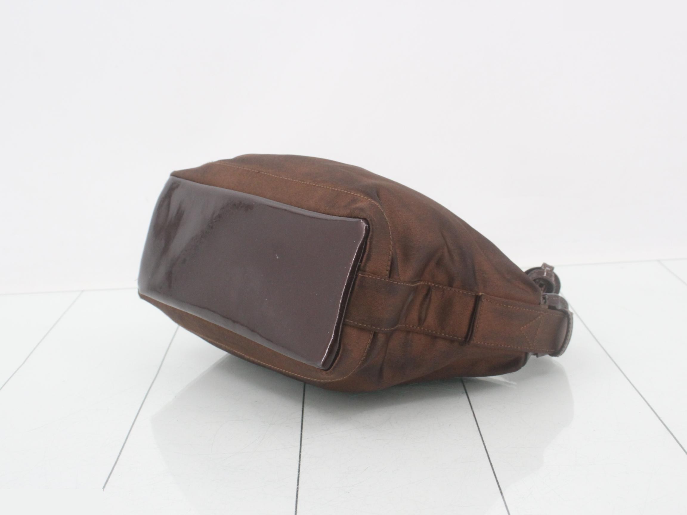 handbag — view 6