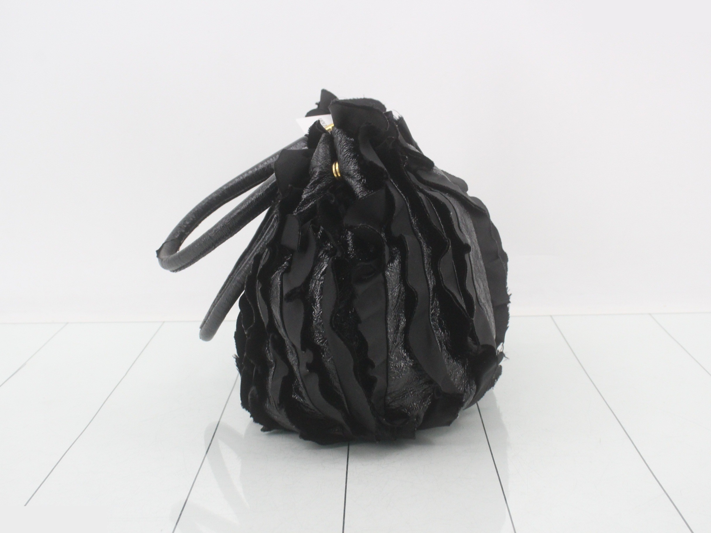 BR4176 Frill Handbag — view 4