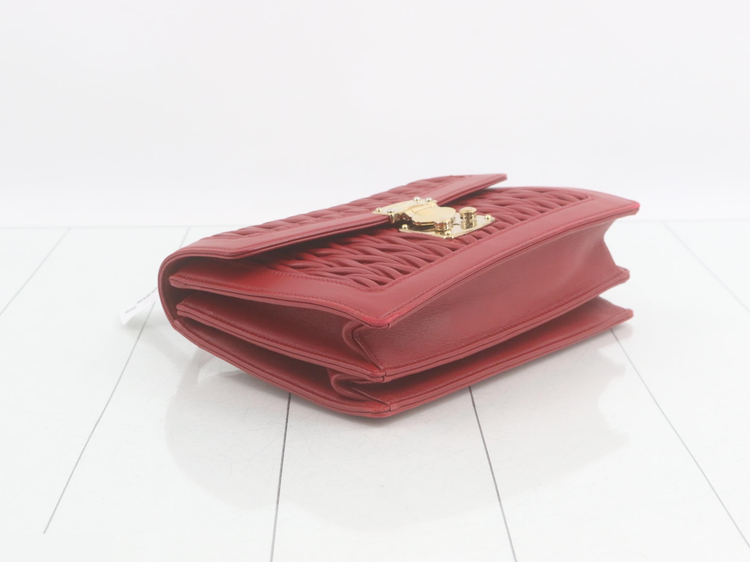 Matelassé Confidential Leather 2-Way Handbag — view 5