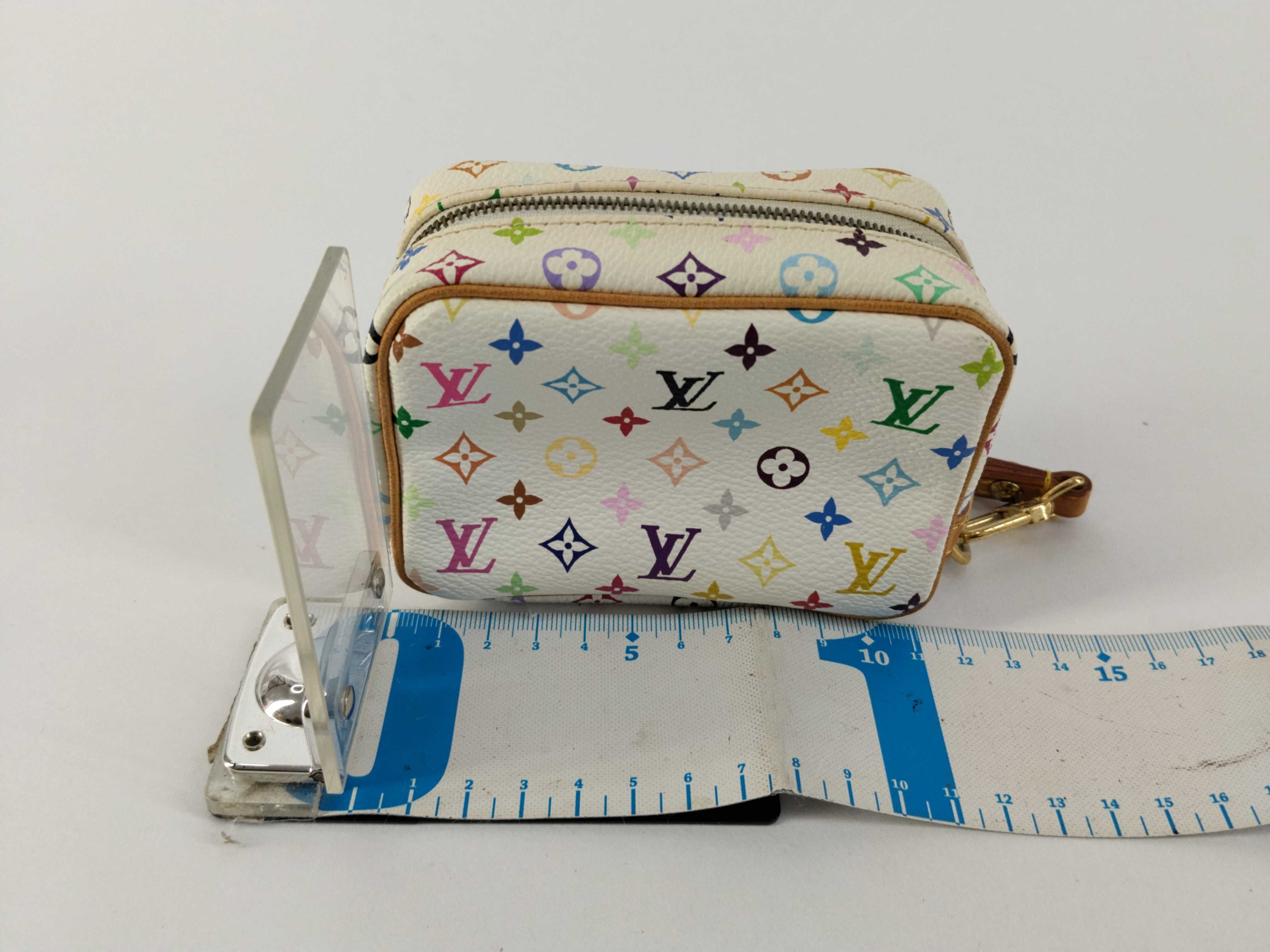 Monogram Multicolor Louis Vuitton Multicolor Wapiti Pouch M58033 Pouch — view 2