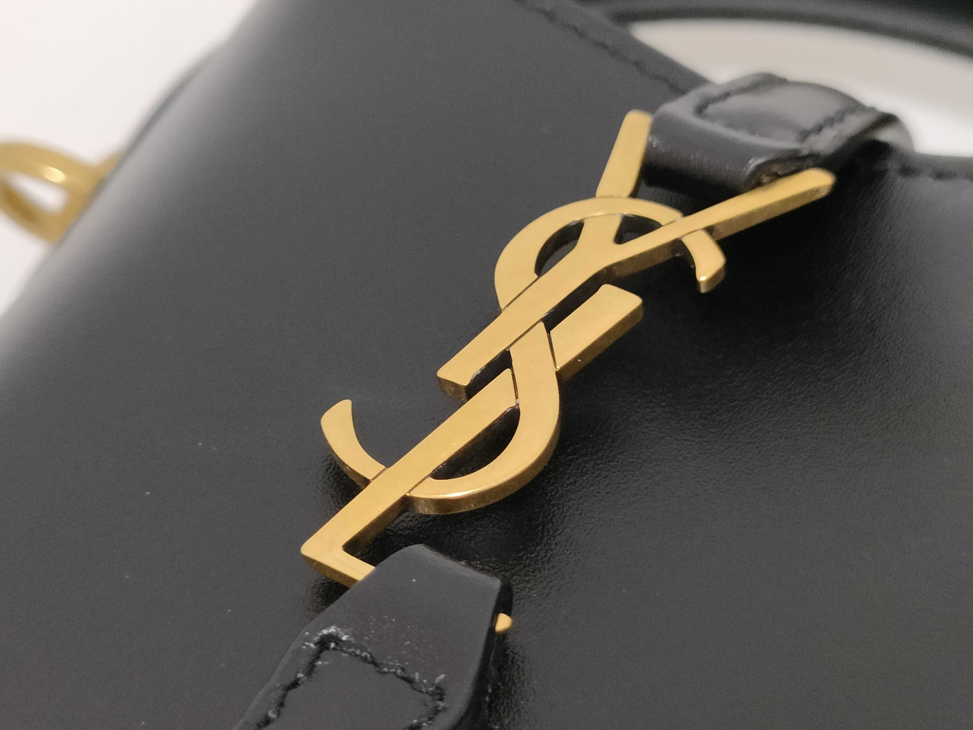 Bucket Chain Shoulder Bag — view 12