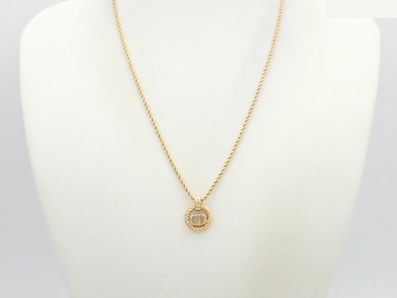 Other lines: Precious metals, necklaces, pendants, chain approximately 42cm — view 3