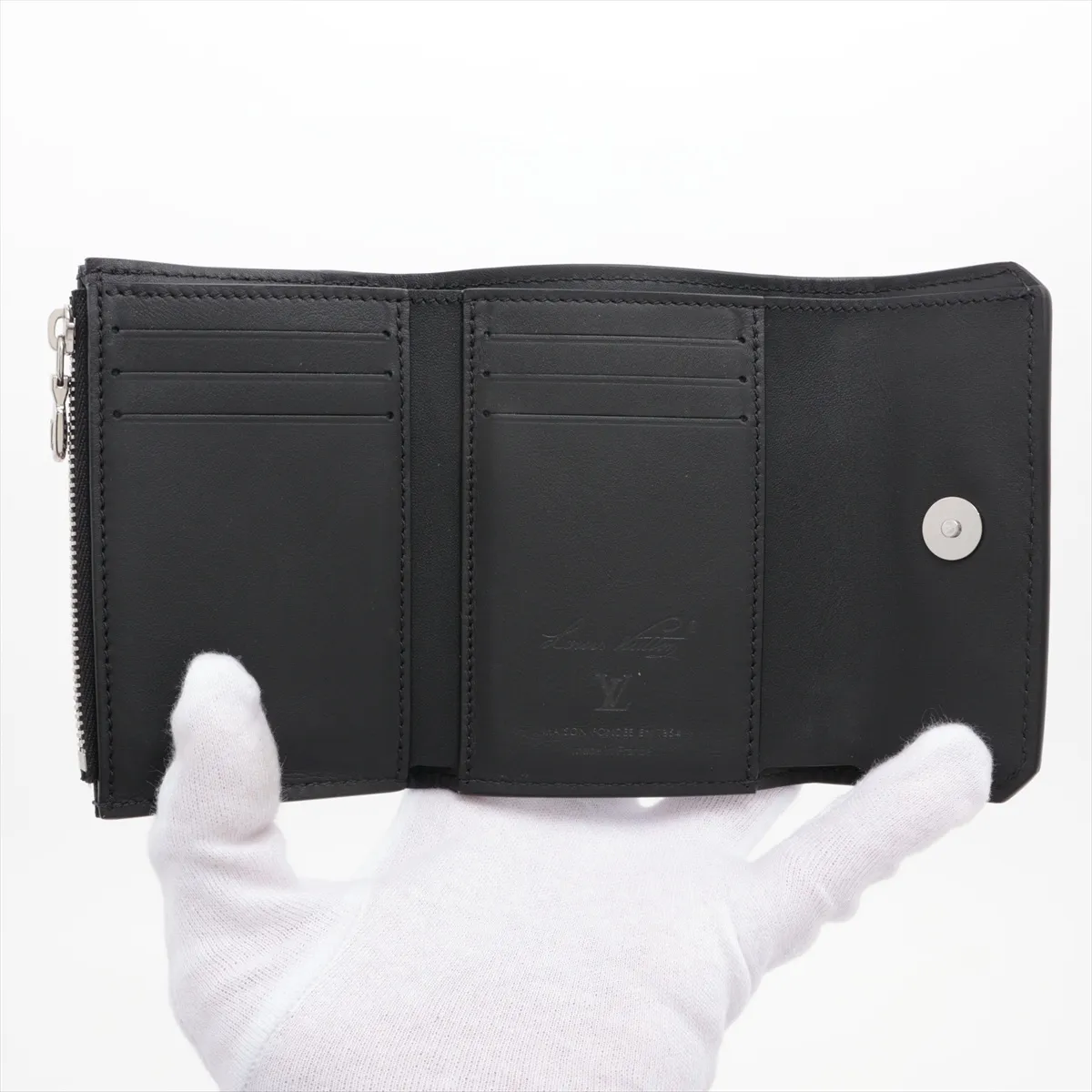 Millesime Leather Georges Wallet M25965 Black Compact Wallet (RFID detected) — view 4