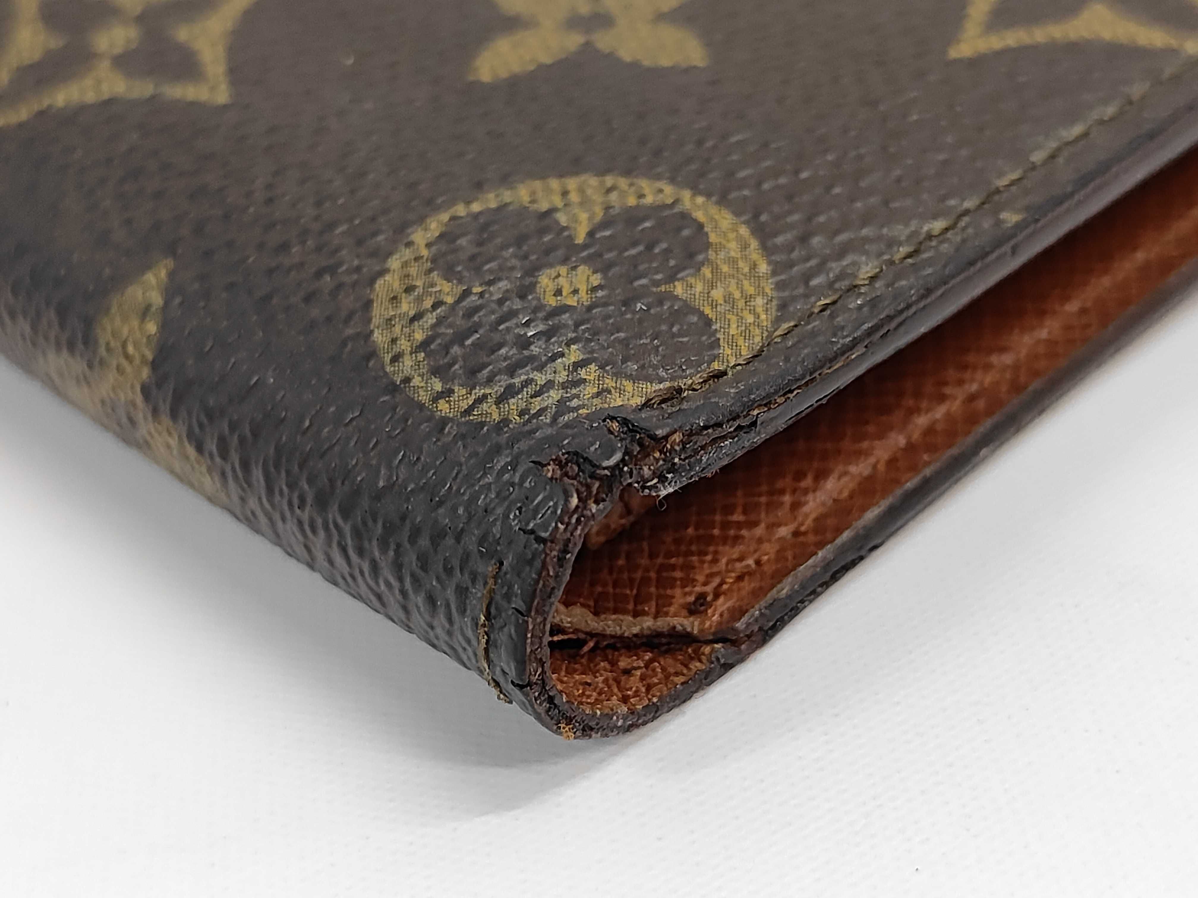 bi-fold wallet — view 6