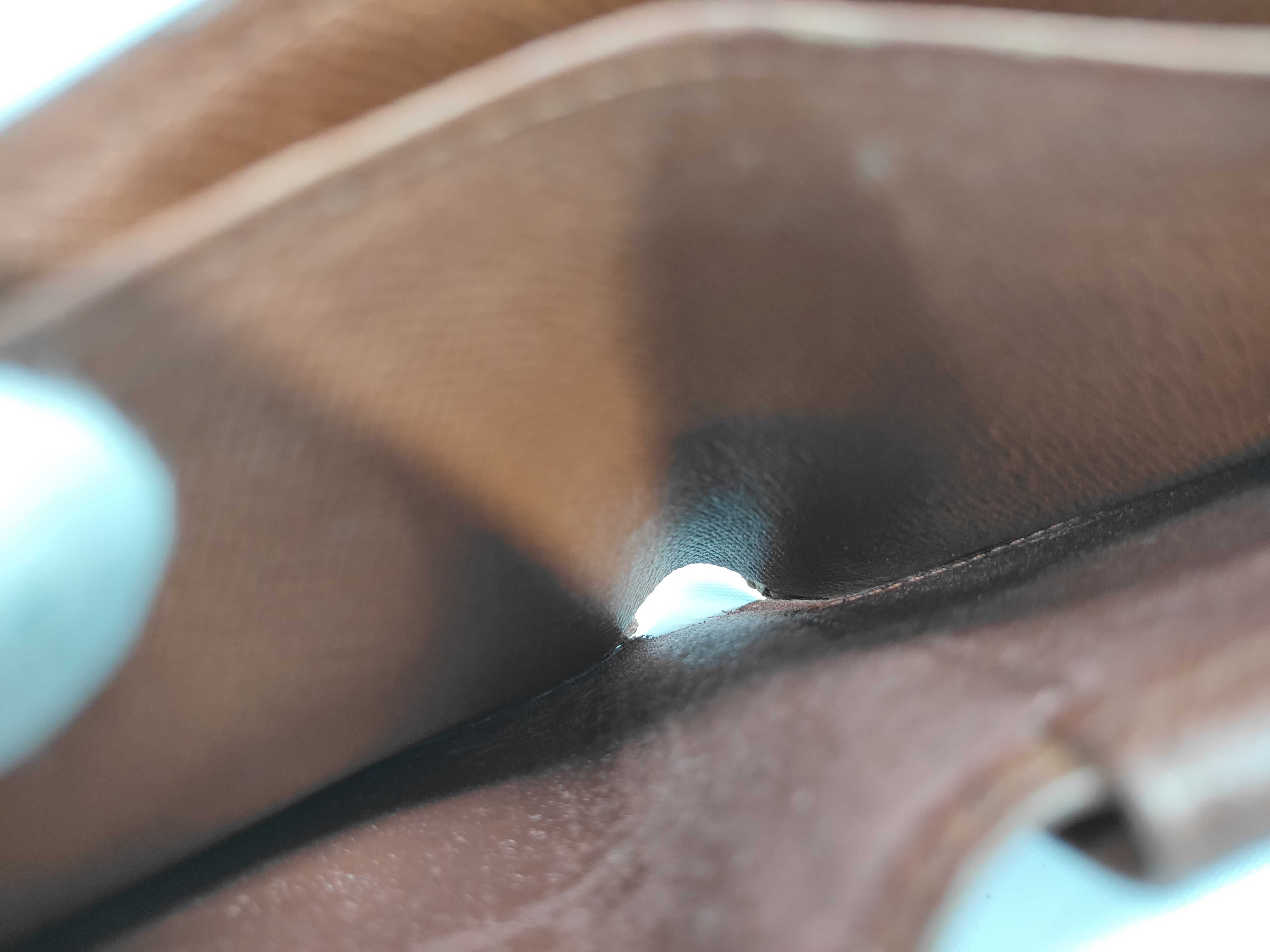 bi-fold wallet — view 9