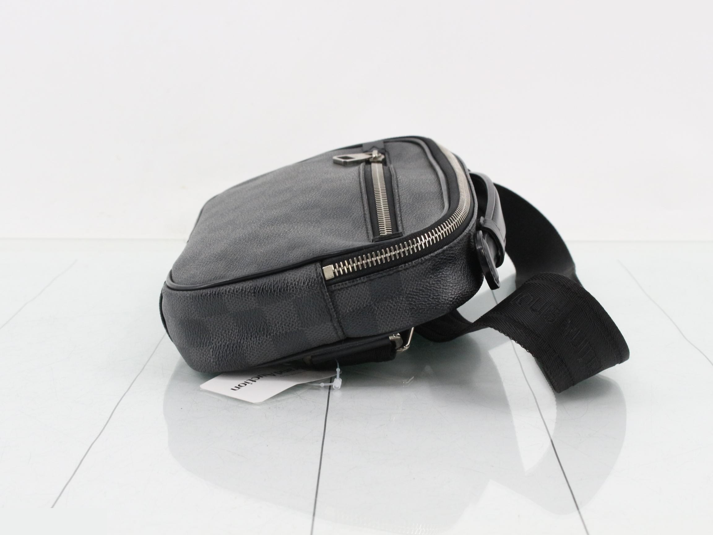 Damier Graphite Ambler Waist Bag — view 3