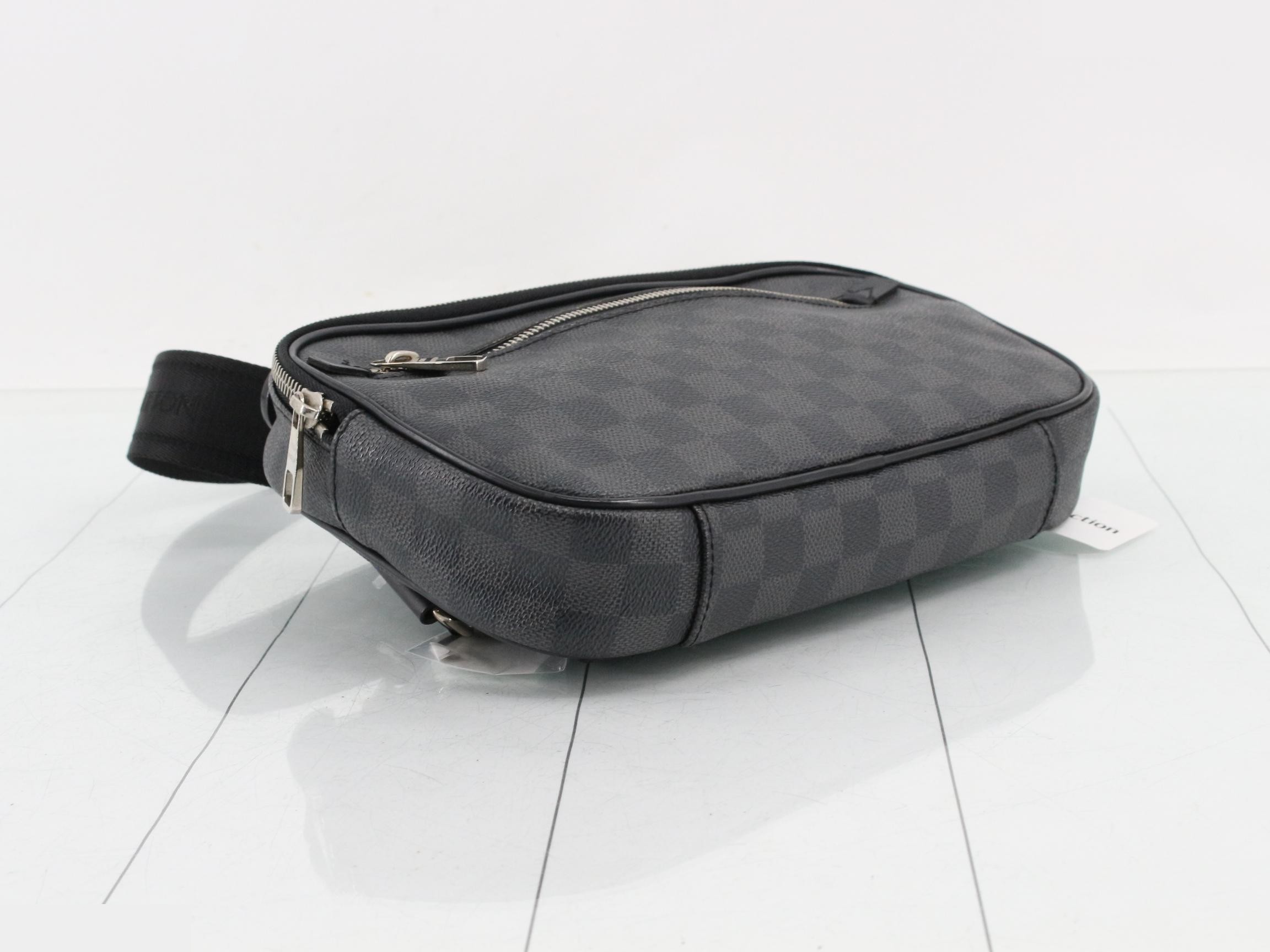 Damier Graphite Ambler Waist Bag — view 5