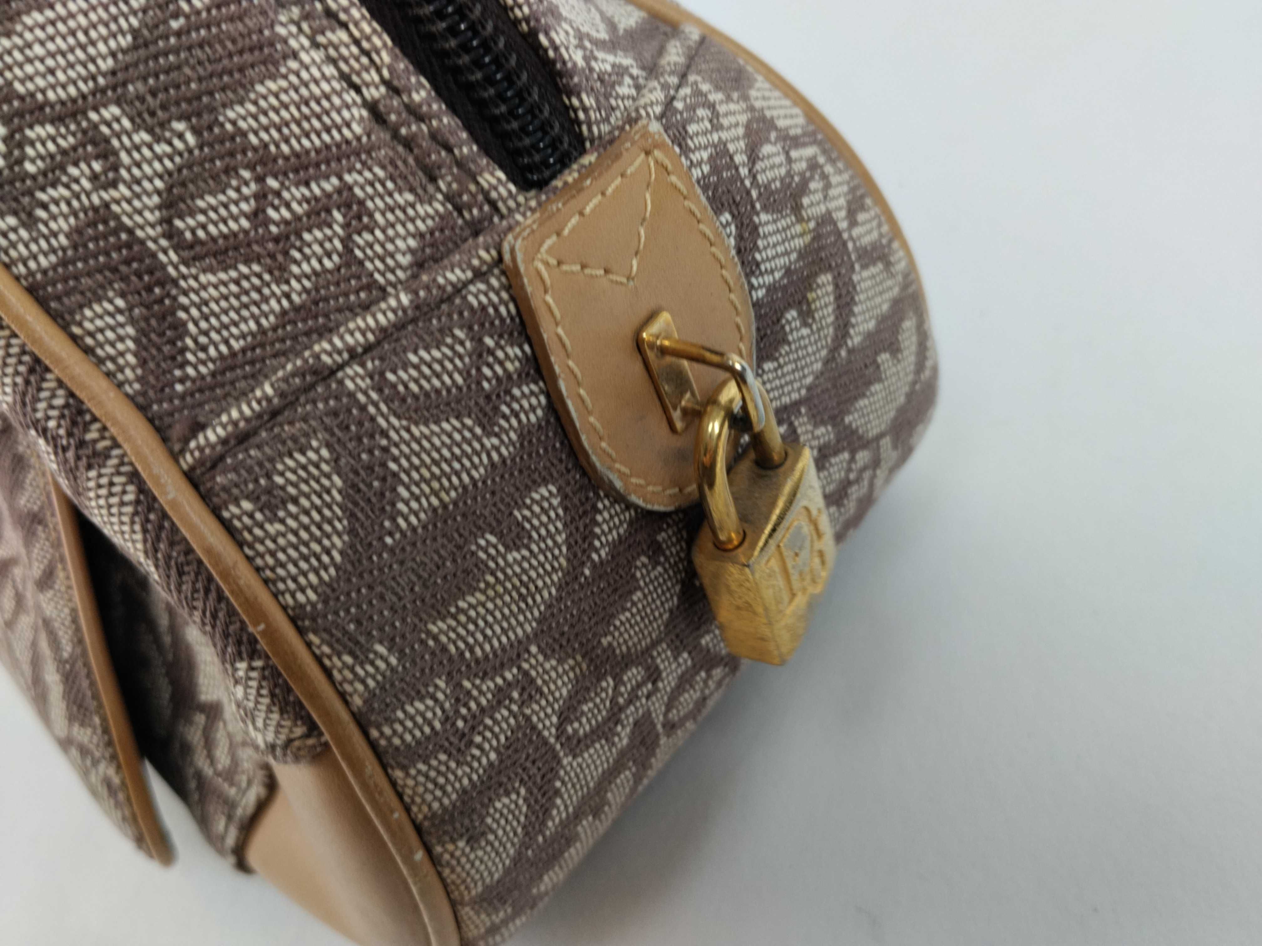 Trotter Double Saddle Canvas Brown Handbag — view 9