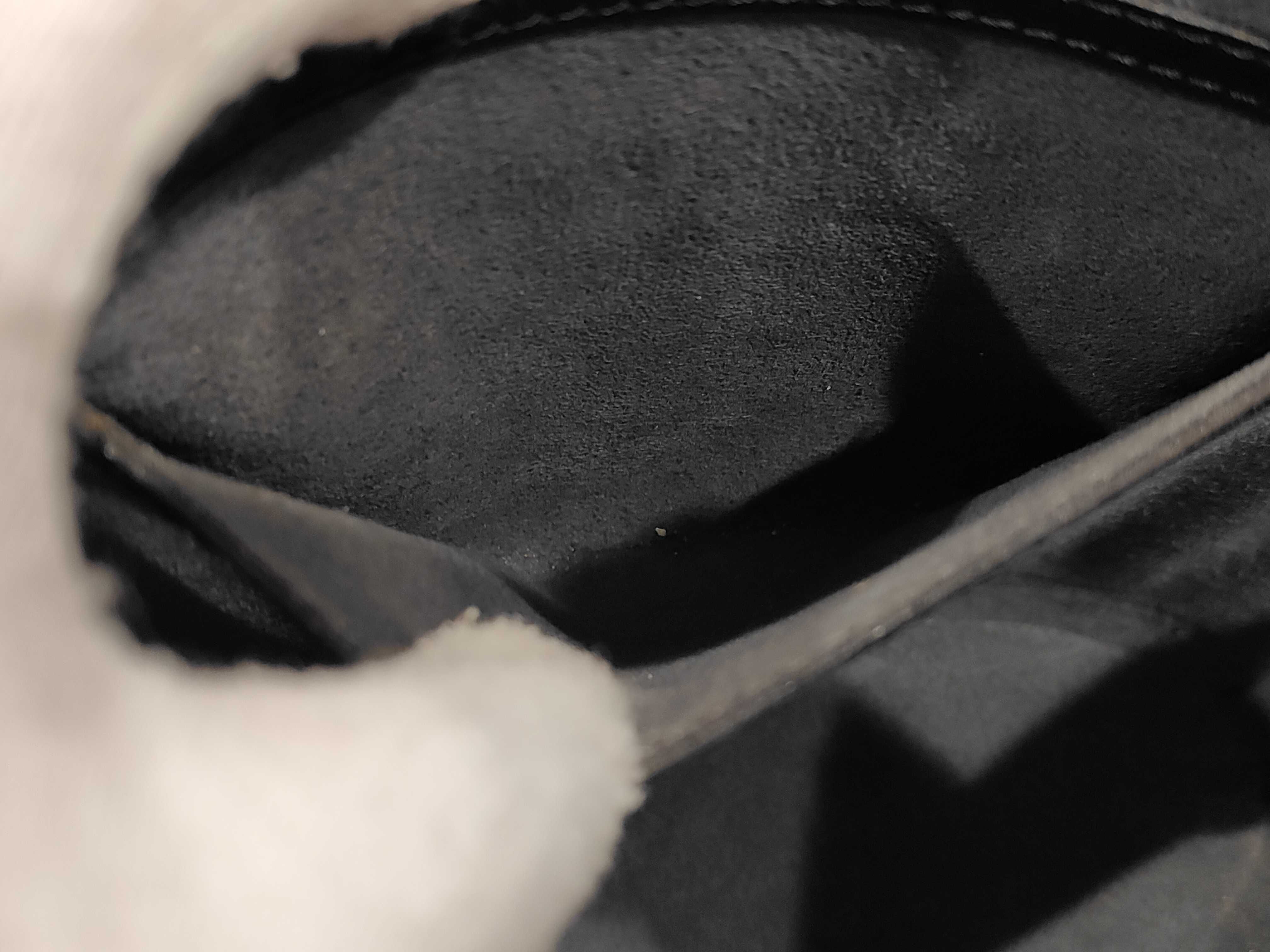 Epi Saint Jacques Handbag Noir Tote Bag — view 12
