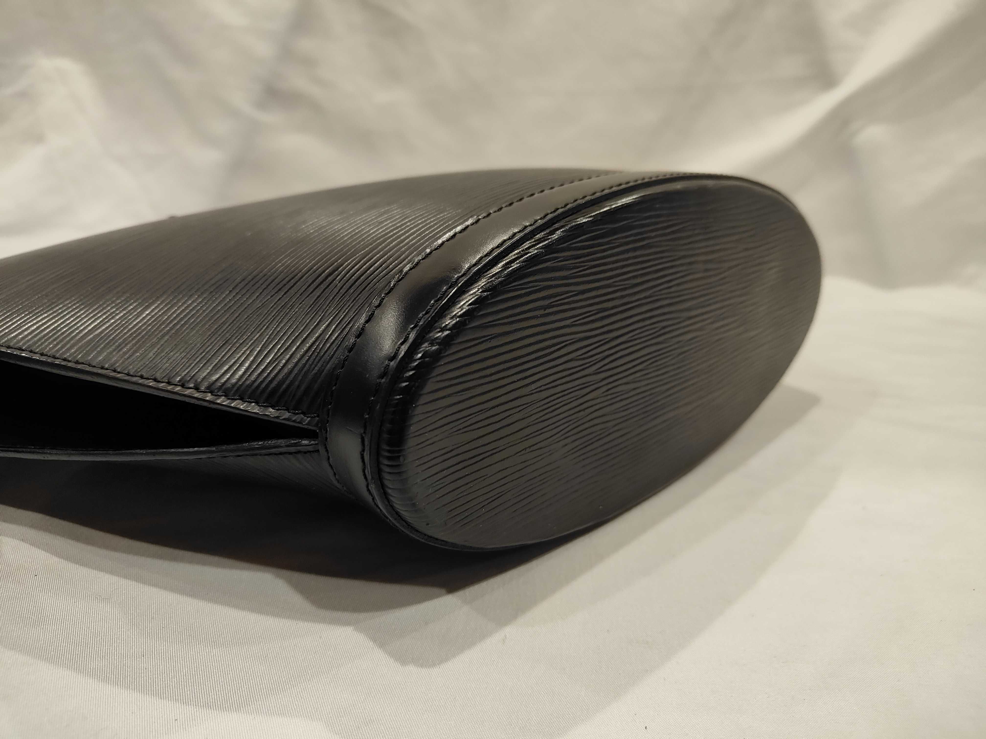 Epi Saint Jacques Handbag Noir Tote Bag — view 4