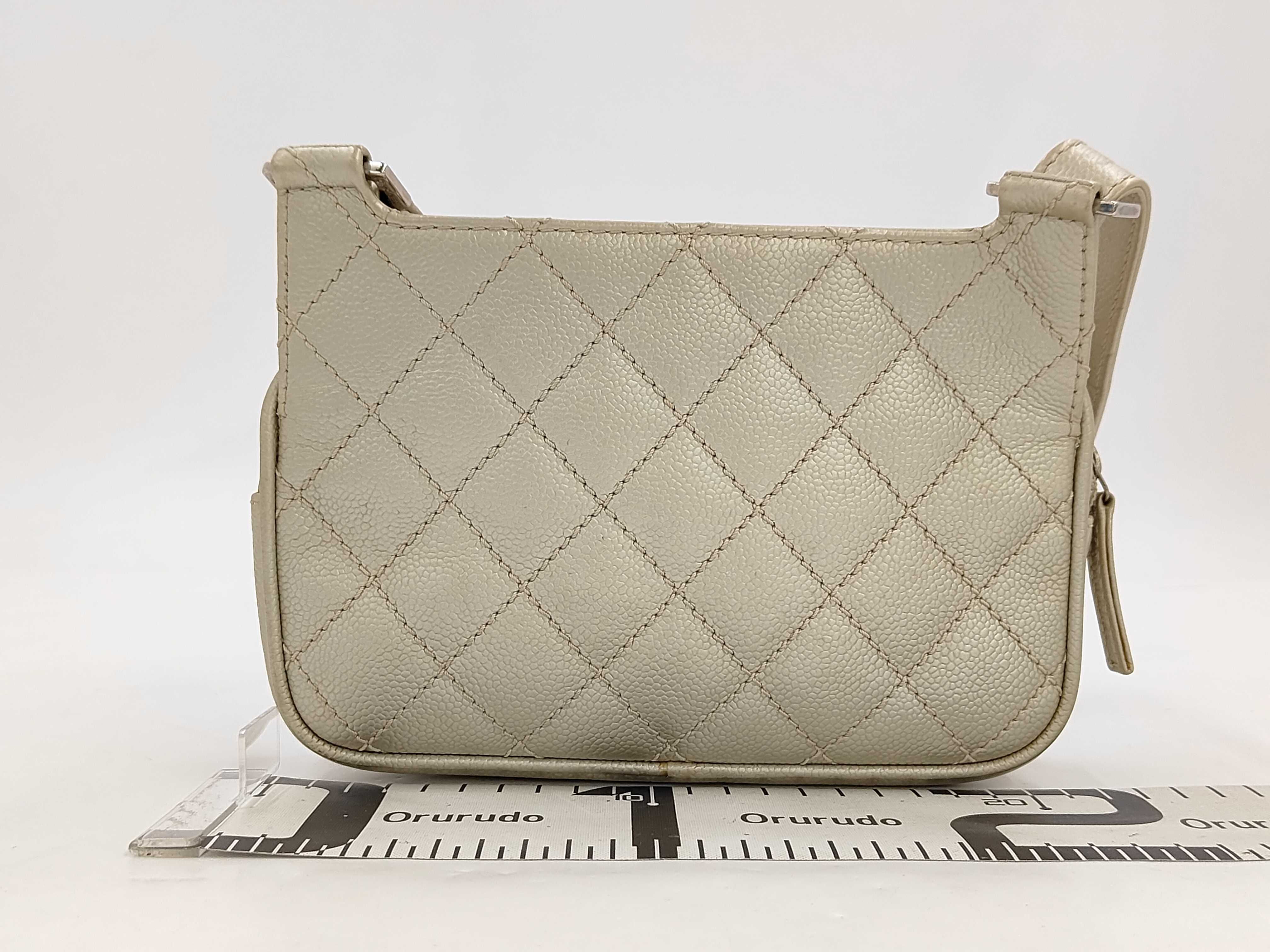 Coco Stitch Shoulder Bag, Caviar Leather, Champagne Gold, 10497238 (Shoulder Bag) — view 2