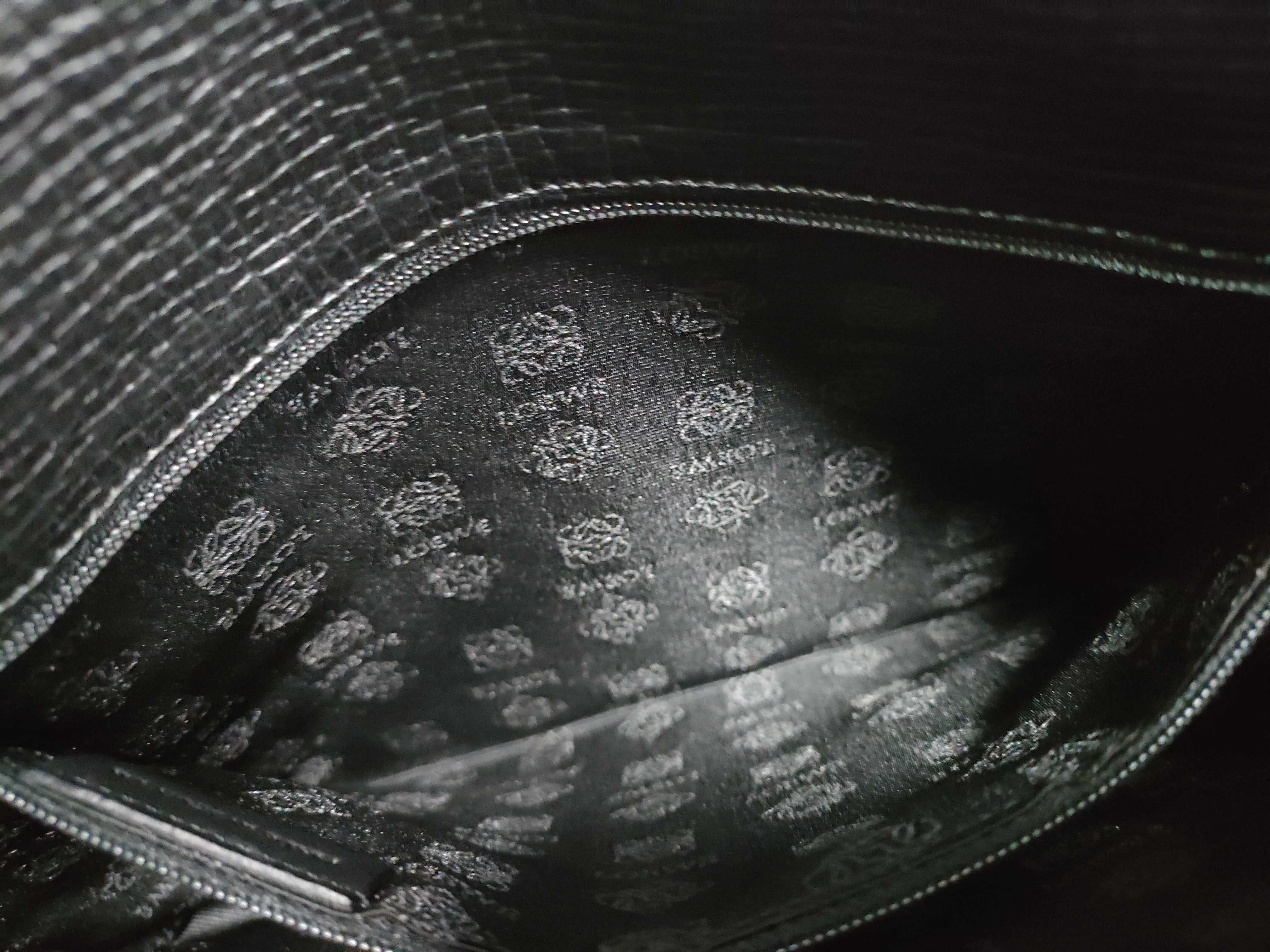 Leather One-Shoulder Bag (Shoulder Bag) — view 11