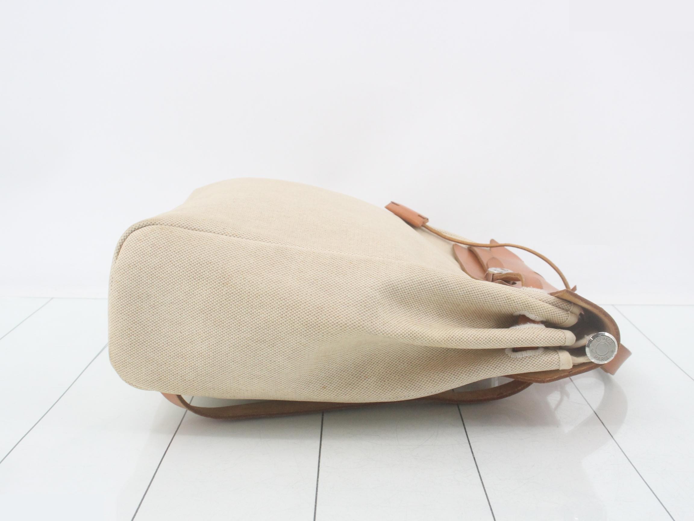 Herbag backpack with spare bag, padlock, and key. — view 3
