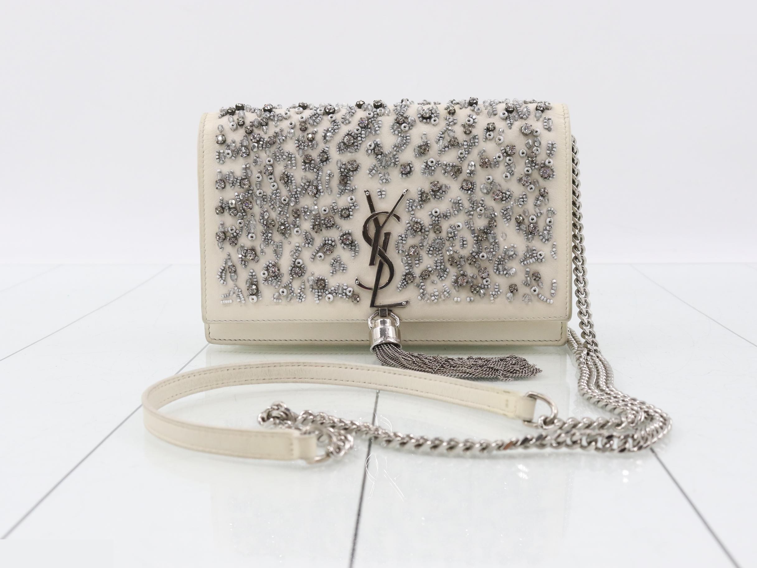Kate Bzees/Stone Chain Wallet