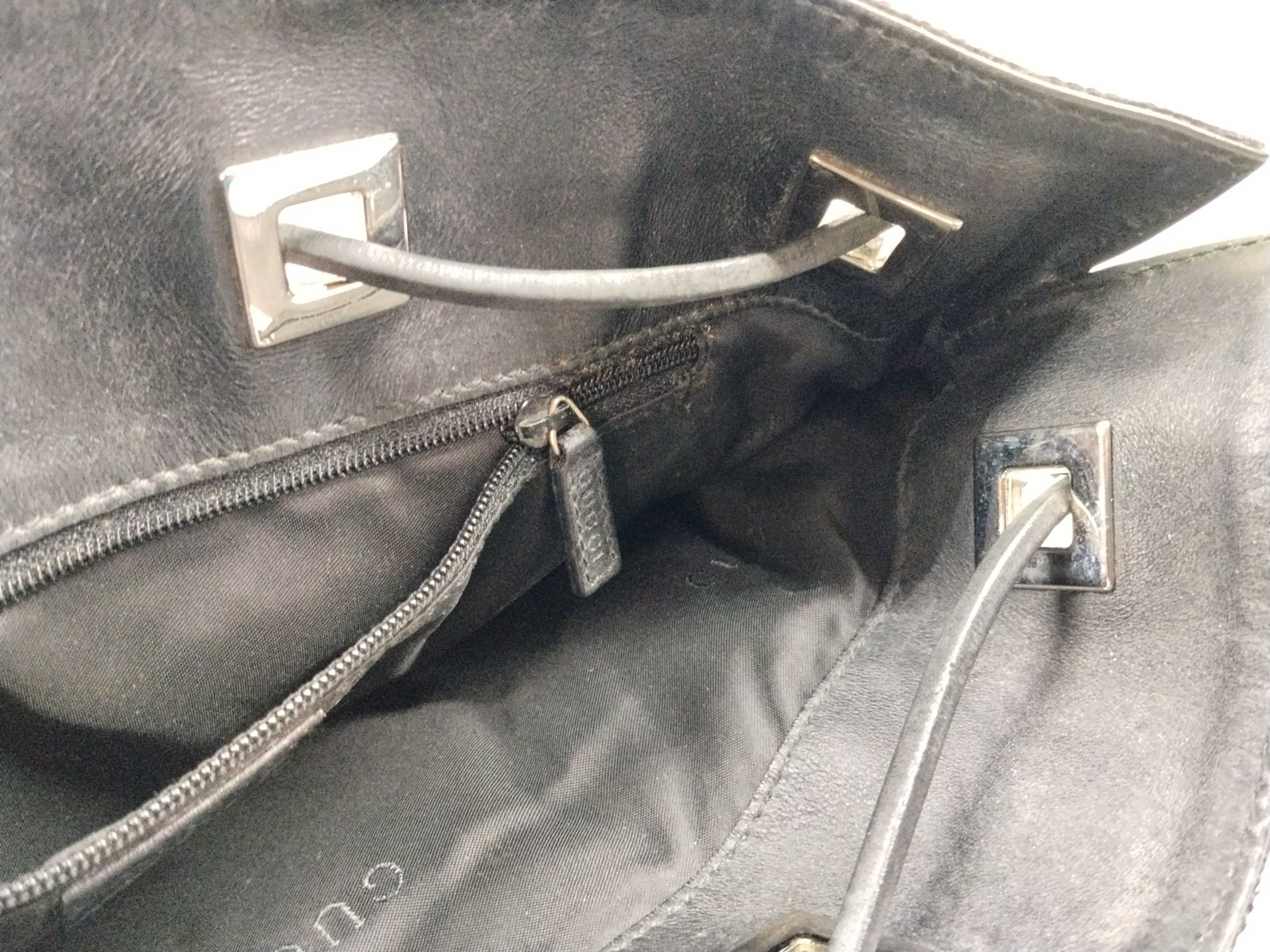 GG Canvas 001.4036 Chain Shoulder Bag — view 10