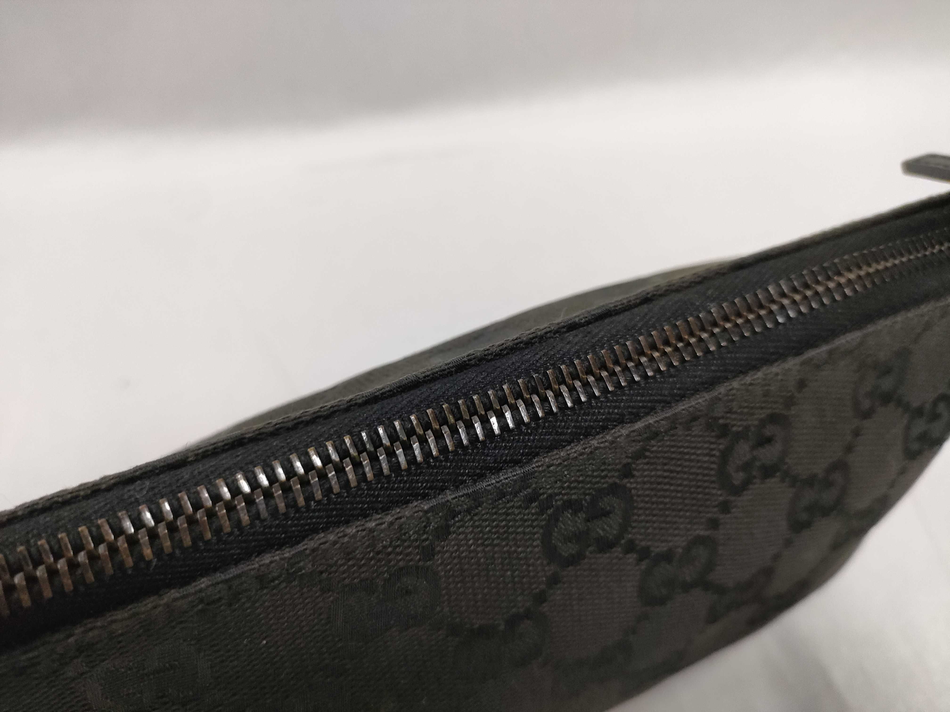 GG Canvas Handbag Pouch, Black Handbag — view 8