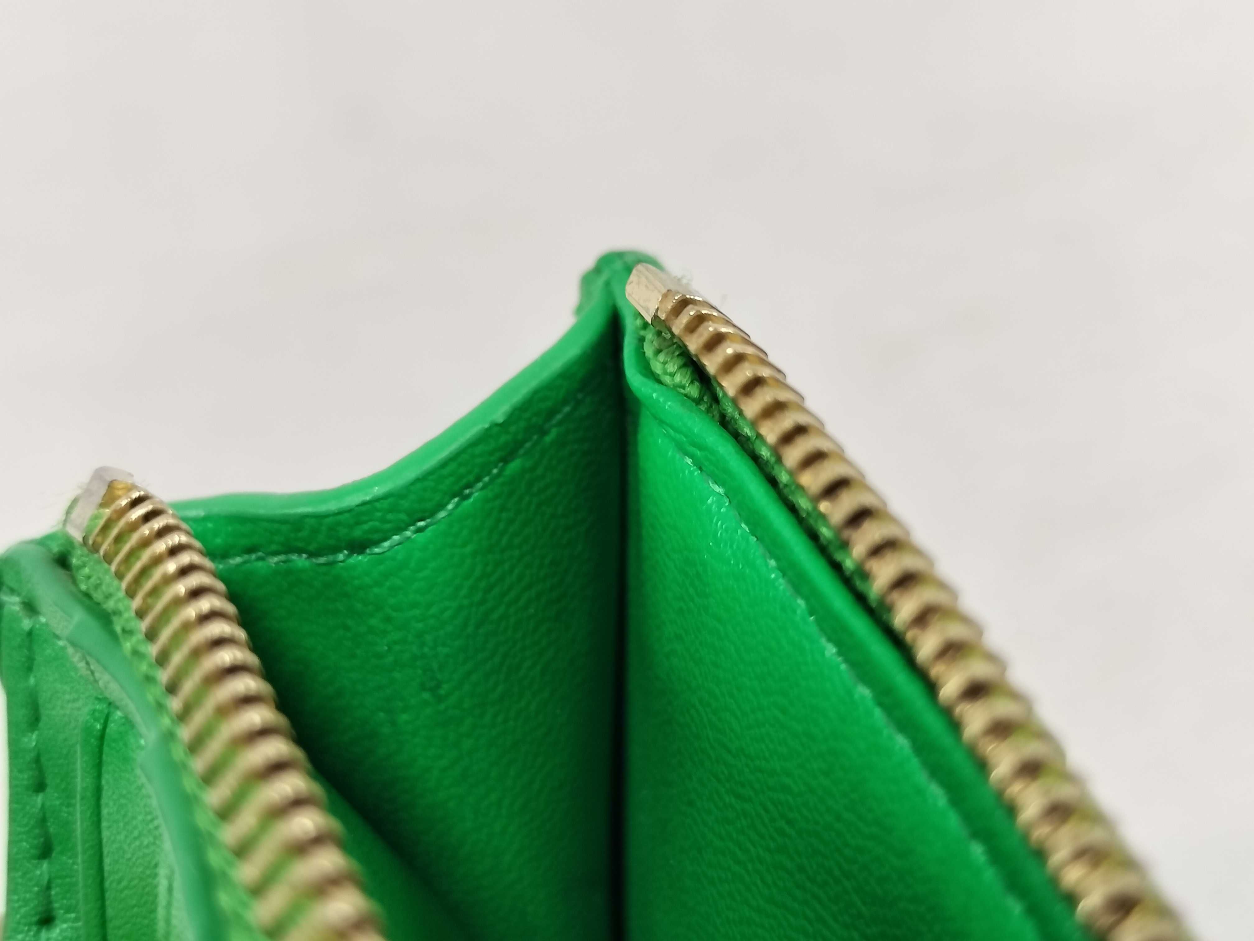 Padded Cassette Wallet, Bi-fold Wallet, Gold Hardware, Green — view 9