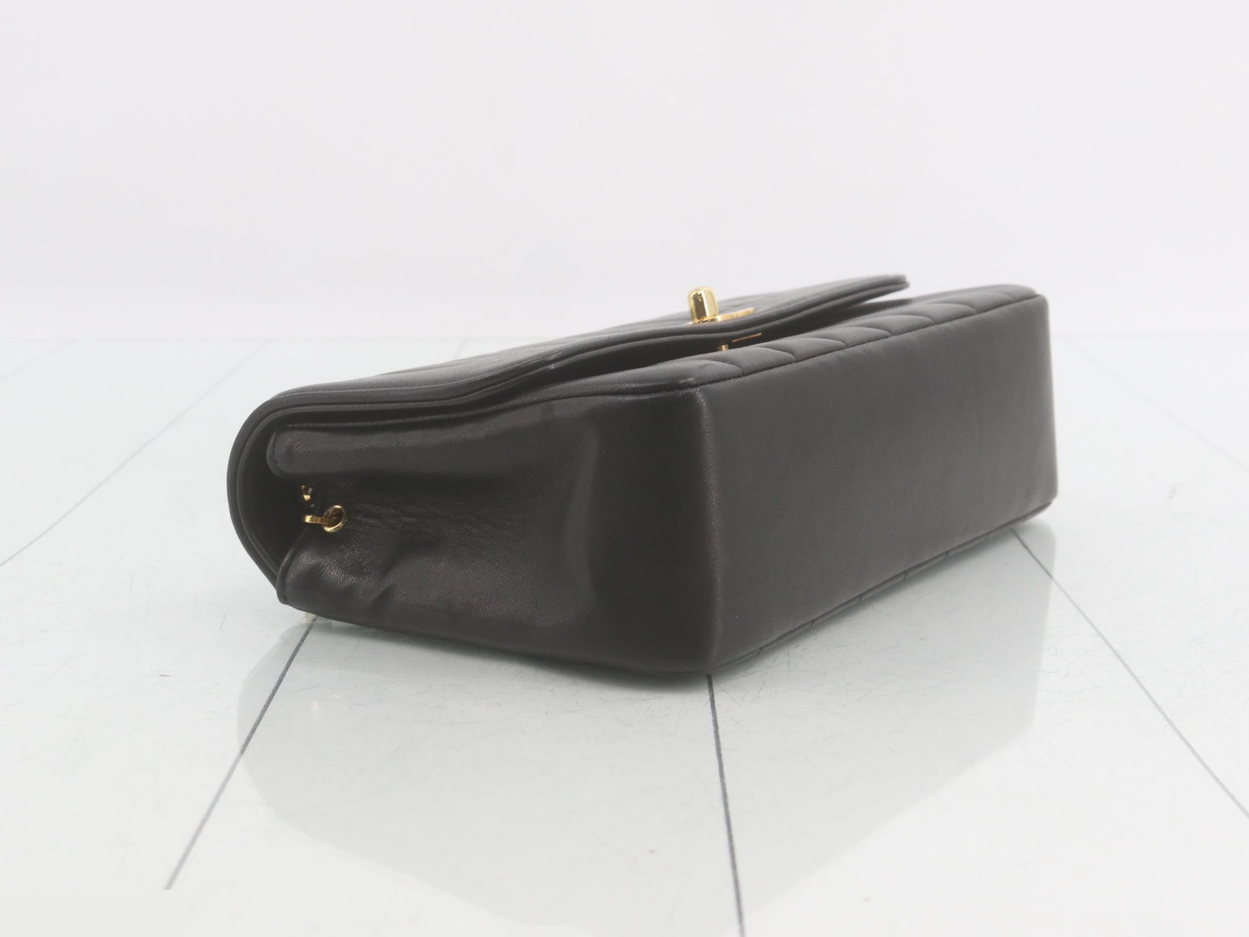 Mademoiselle (Bag) - Shoulder Bag — view 5