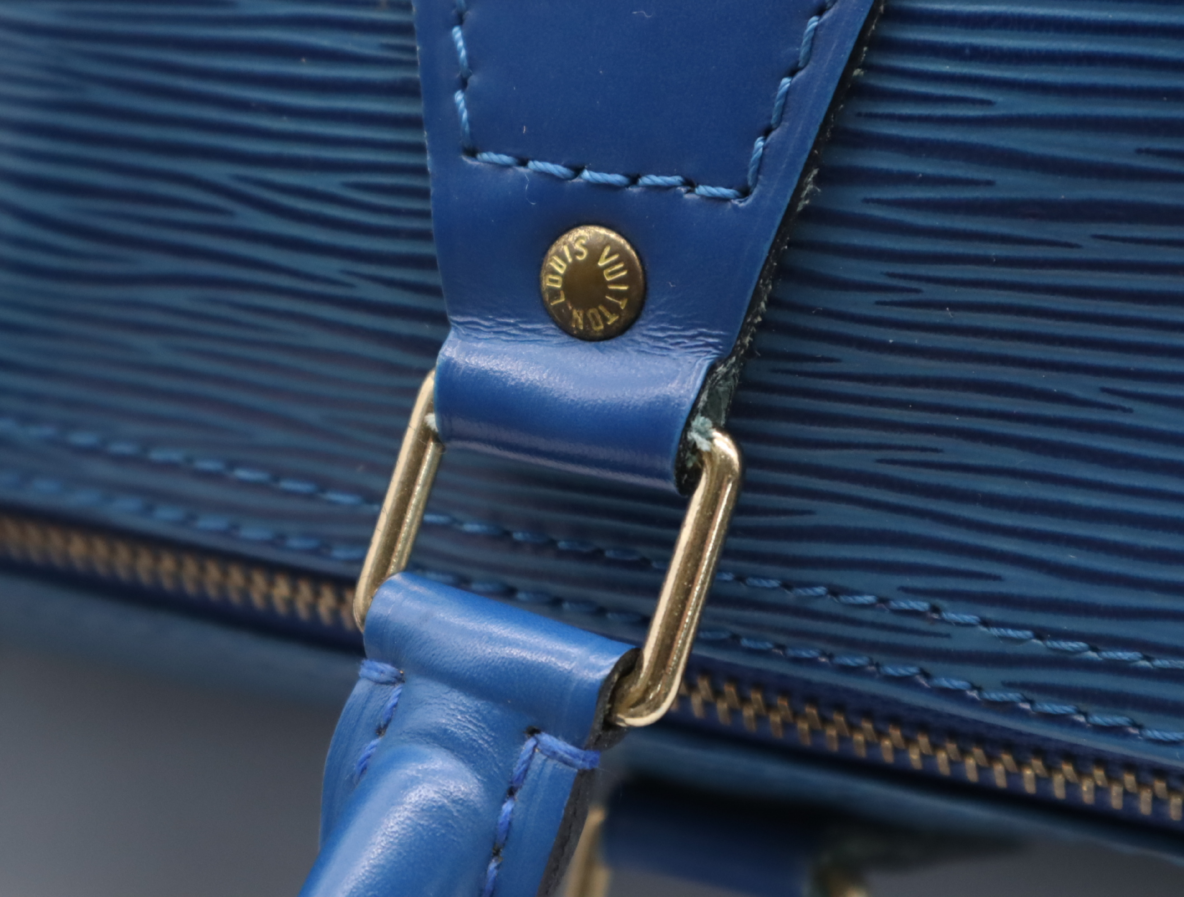 M43005 Epi Speedy 30 Toledo Blue Handbag — view 10