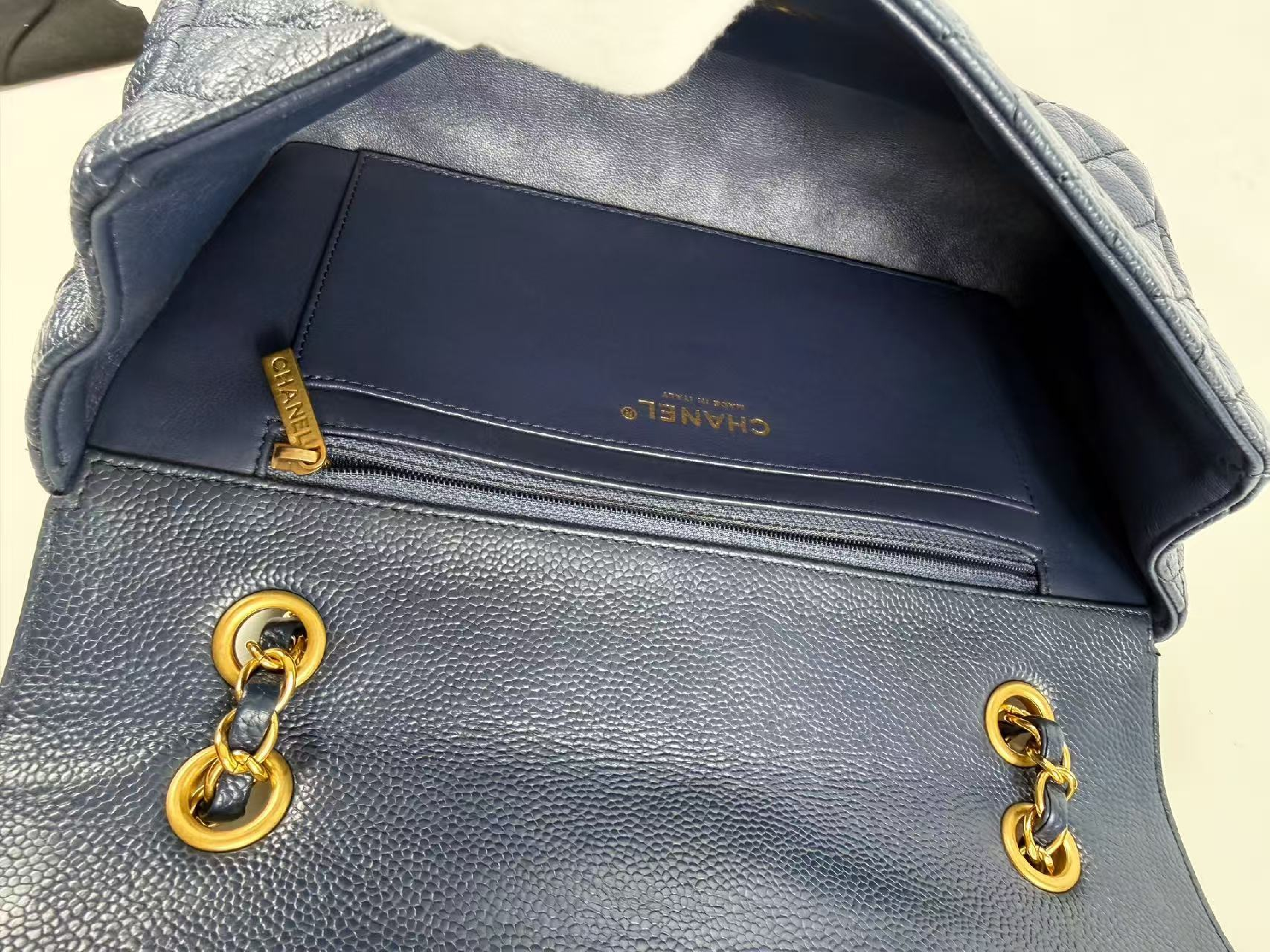 Caviar Skin Matelassé Navy Tanlock Shoulder Bag, W26/H17/D7cm (approx.), serial number in the 21st range, with dust bag, authenticity card, and seal. Gold hardware. Item number 21837786. — view 14