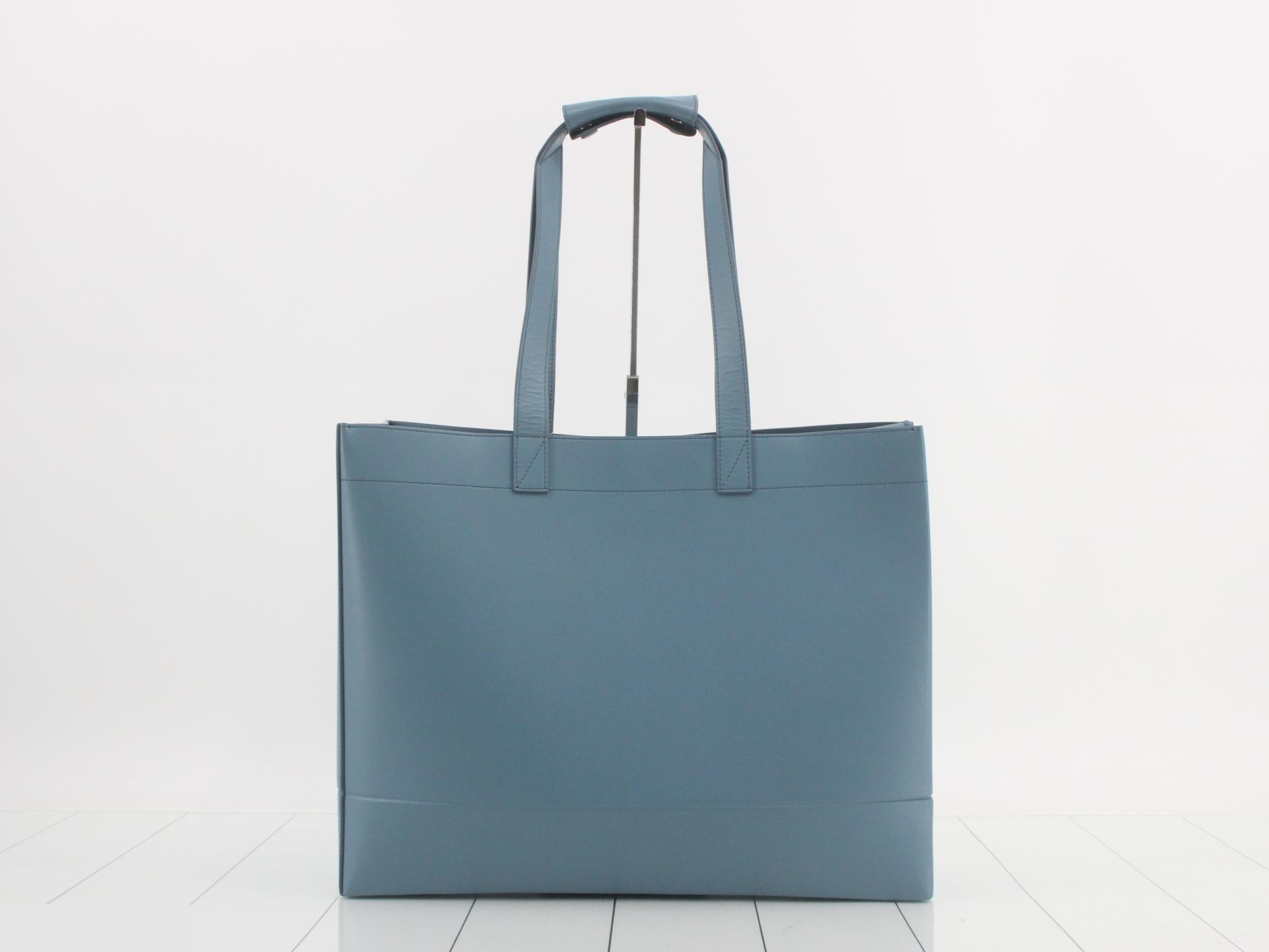 Shawn Stussy collaboration leather tote bag, blue tones. — view 2