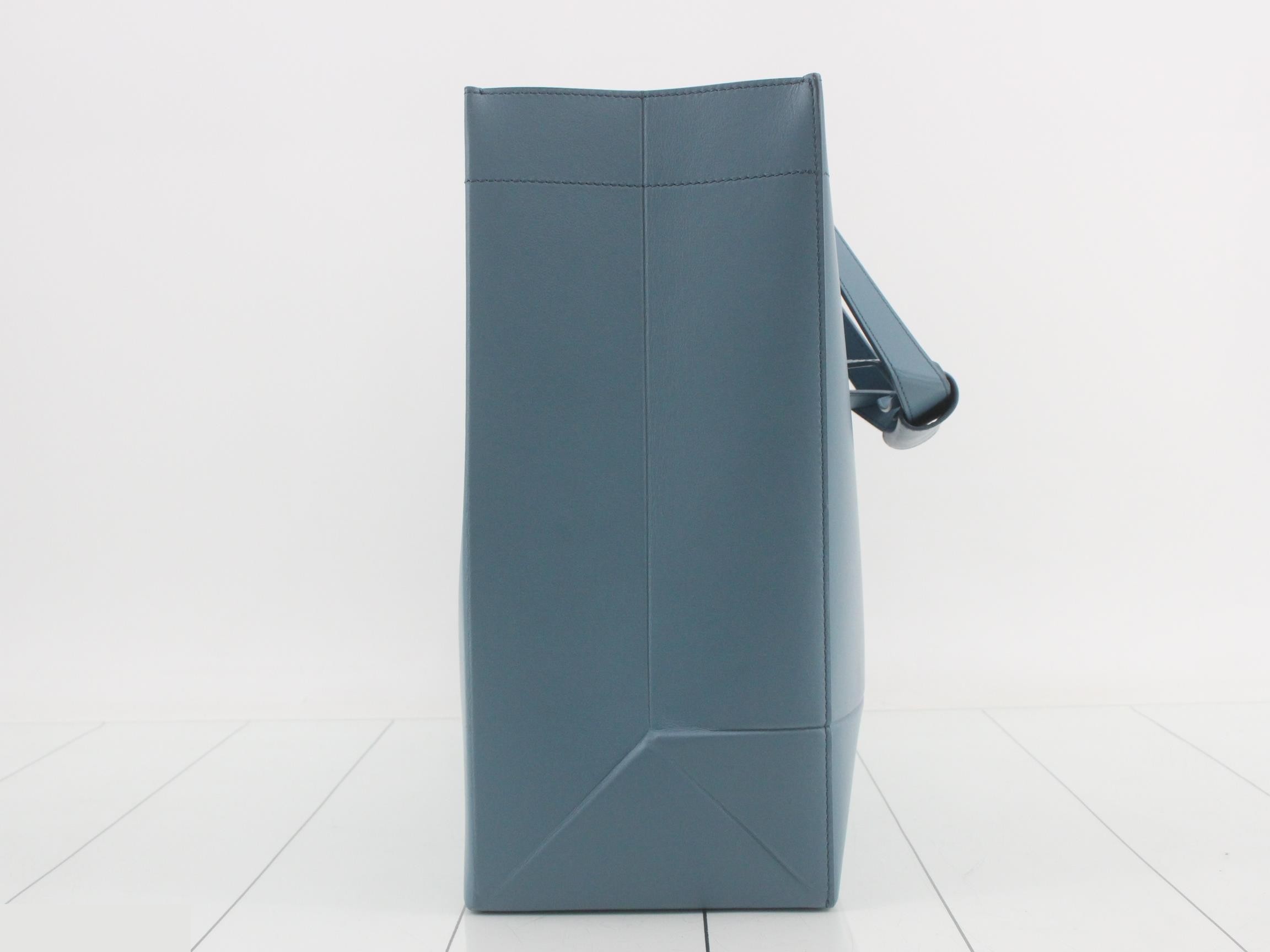 Shawn Stussy collaboration leather tote bag, blue tones. — view 3