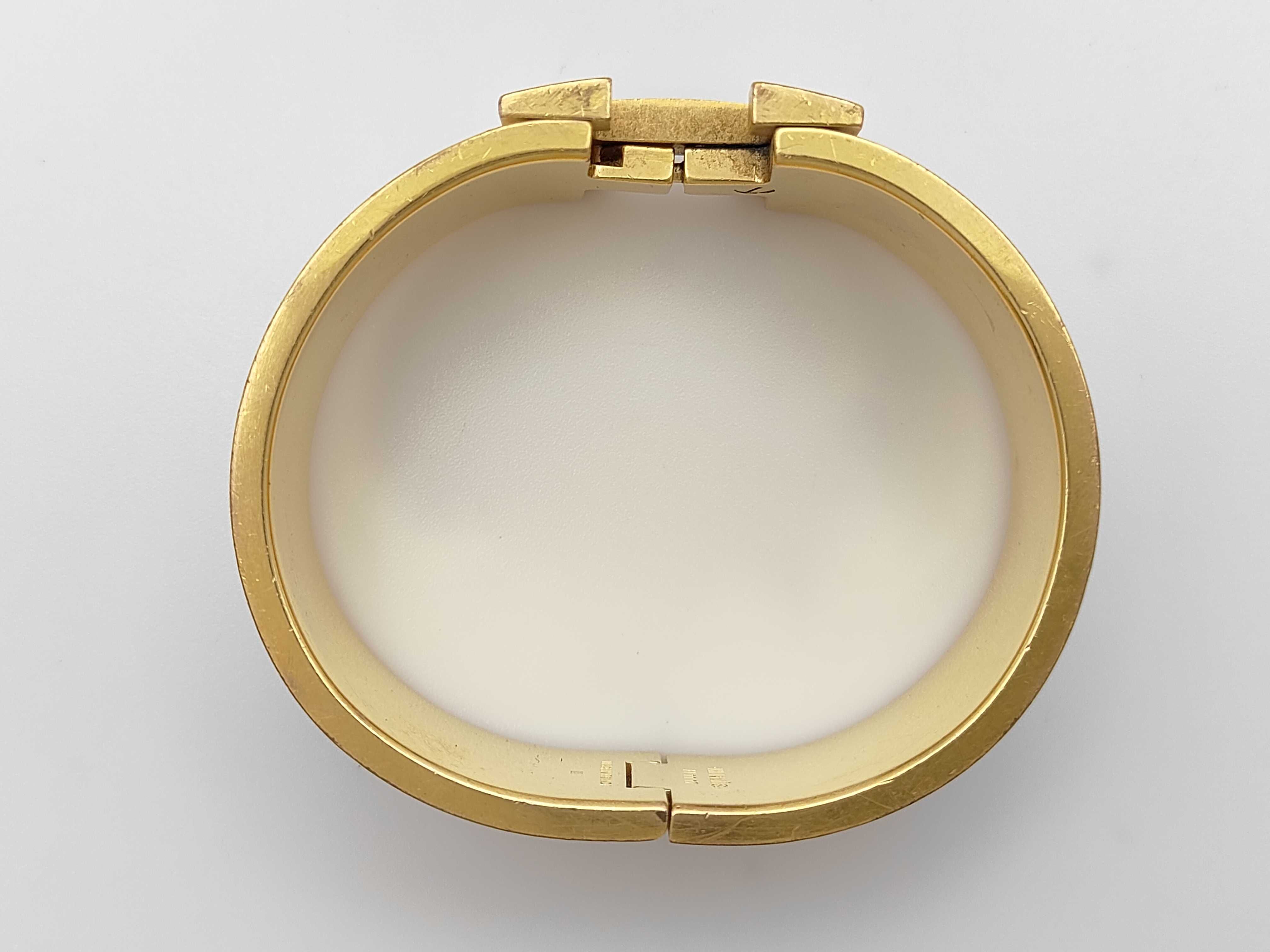 Click H Gold Bracelet/Bangle — view 5