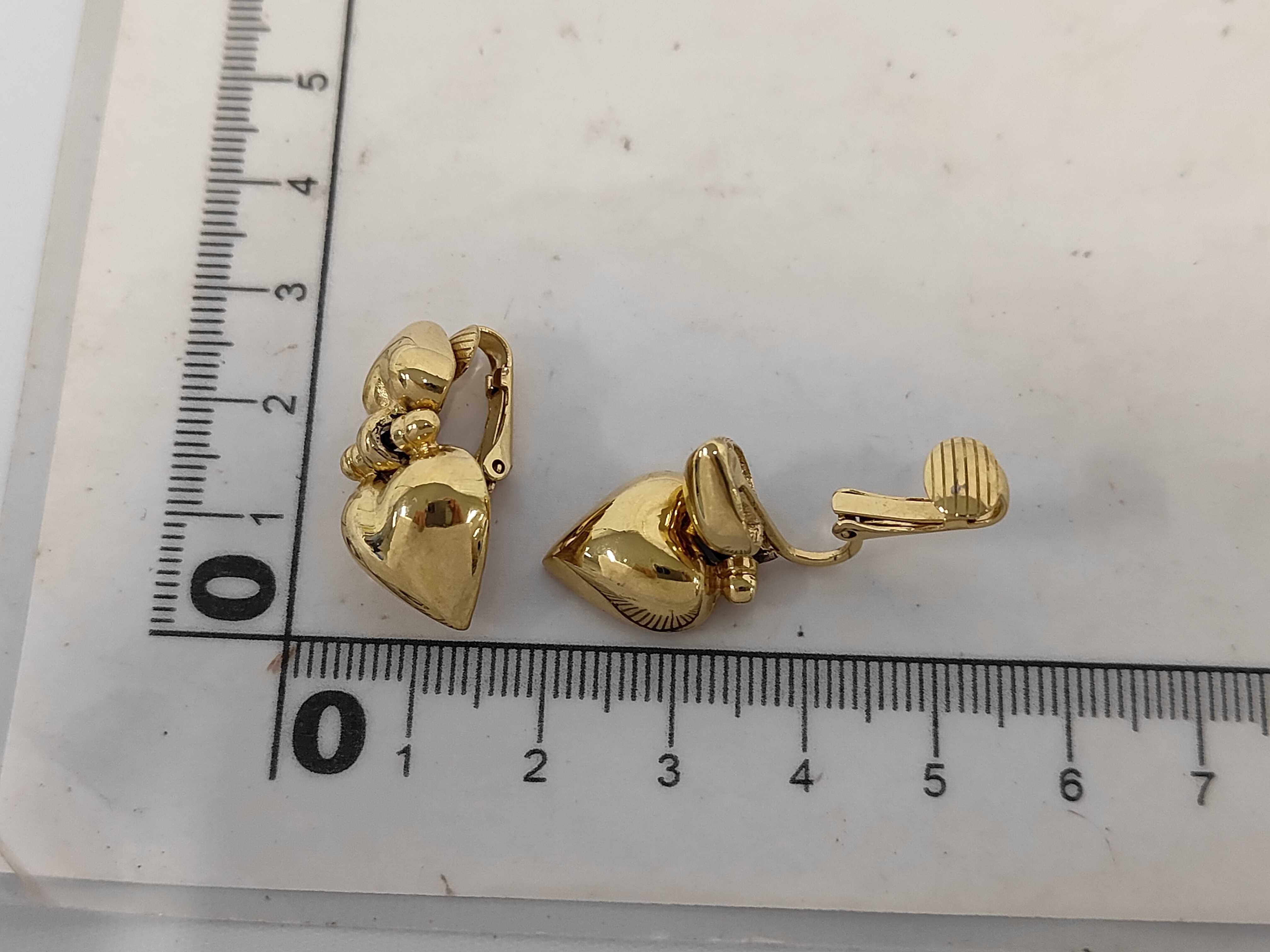 Heart Vintage Gold Earrings — view 7