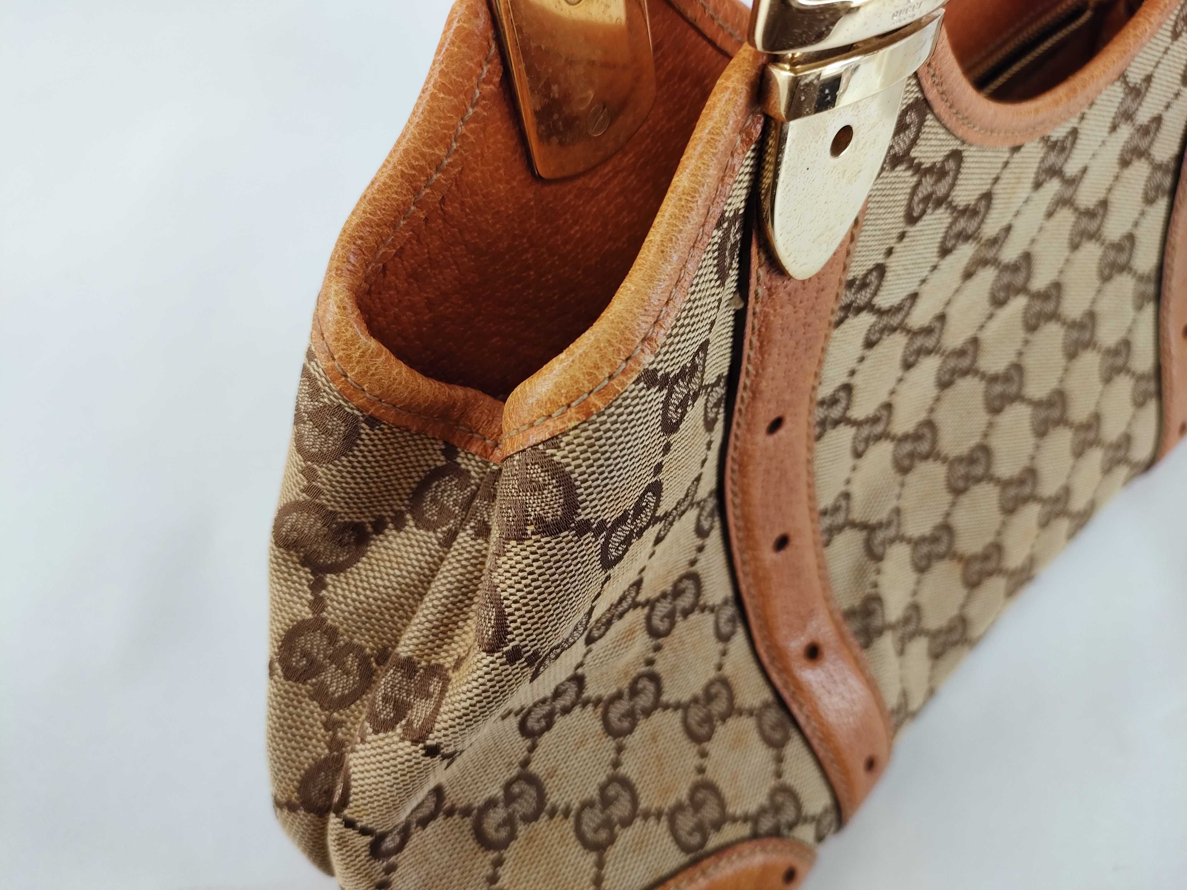 GG Canvas Handbag 145761 — view 8