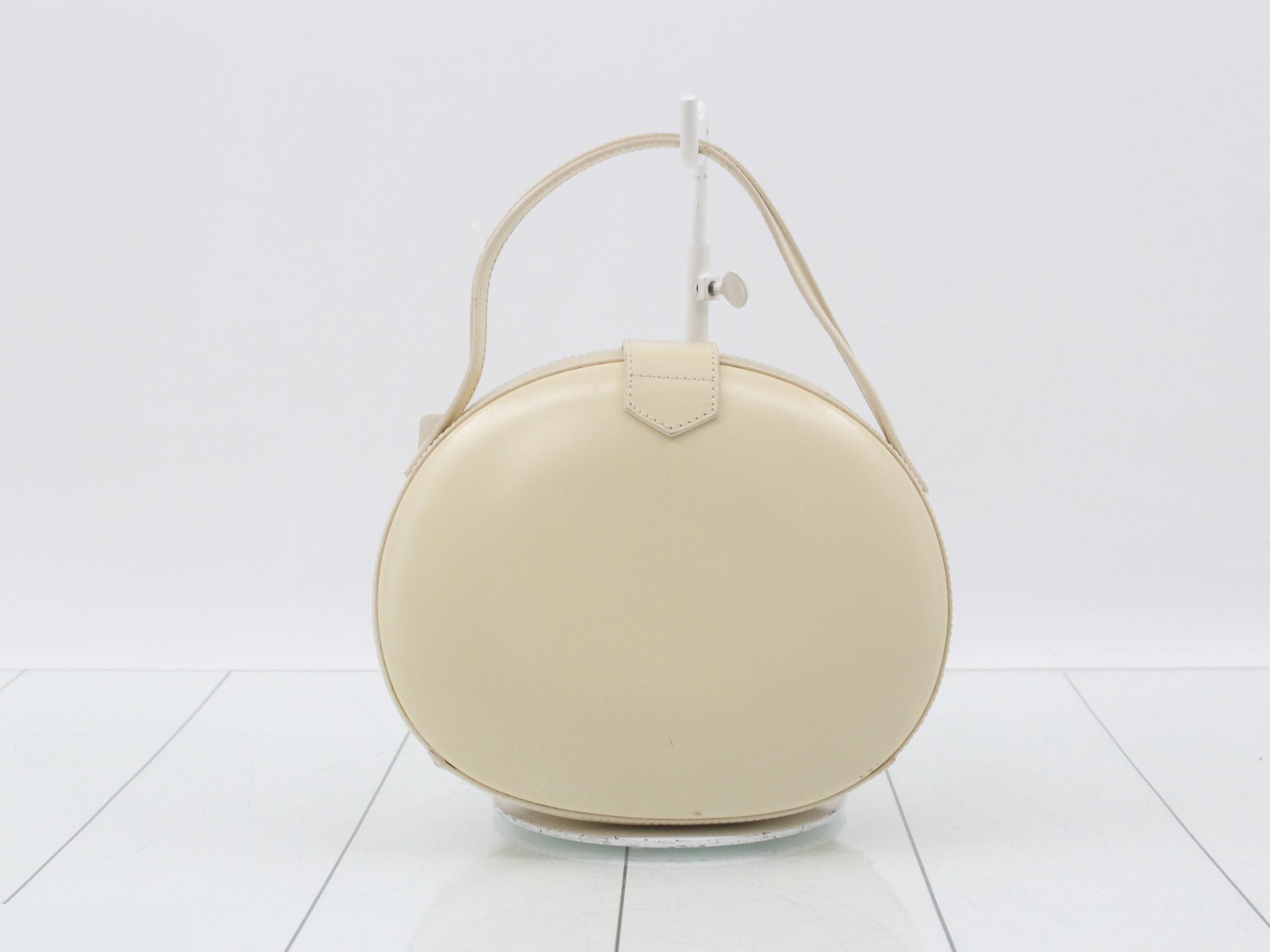 handbag — view 2